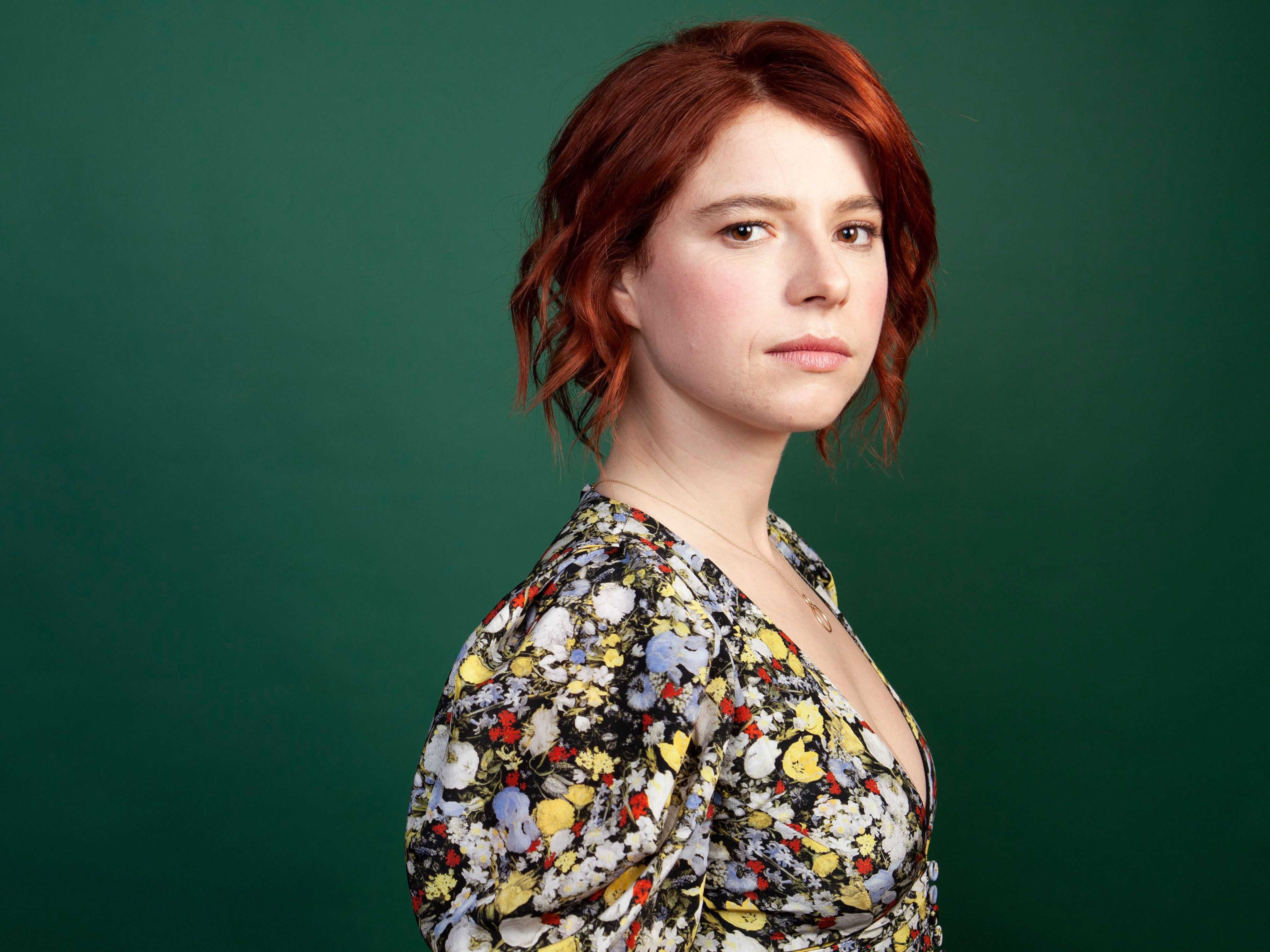3980x2985 Free Jessie Buckley 4K Wallpaper & Desktop HD Background for PC