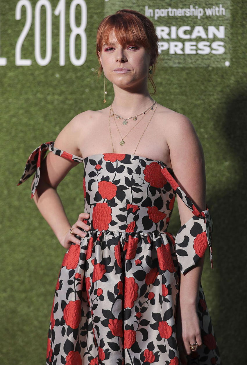 850x1252 Jessie Buckley at Wild Rose Premiere at 2018 BFI London Film HD phone wallpaper