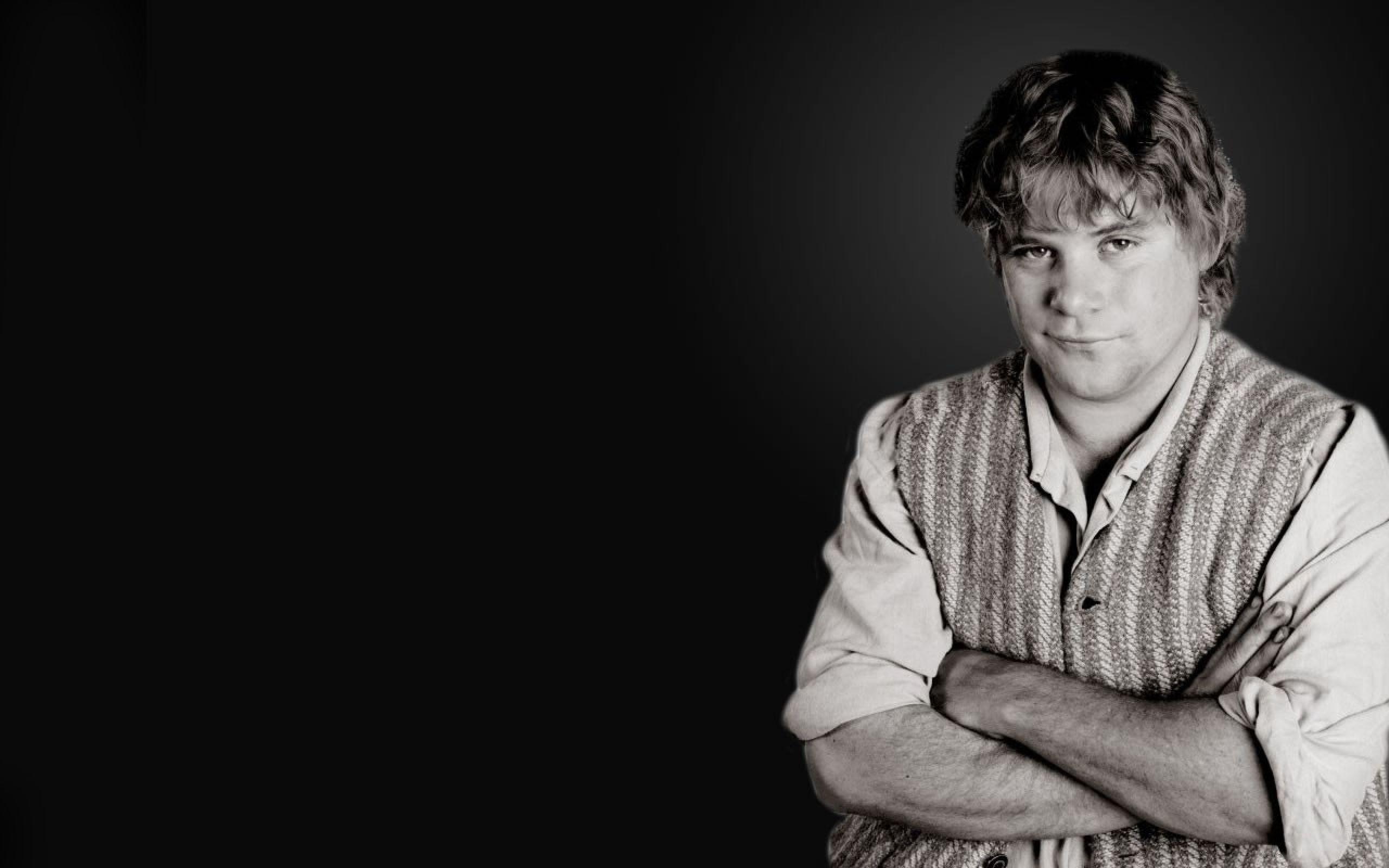 2560x1600 Sean Astin Wallpaper