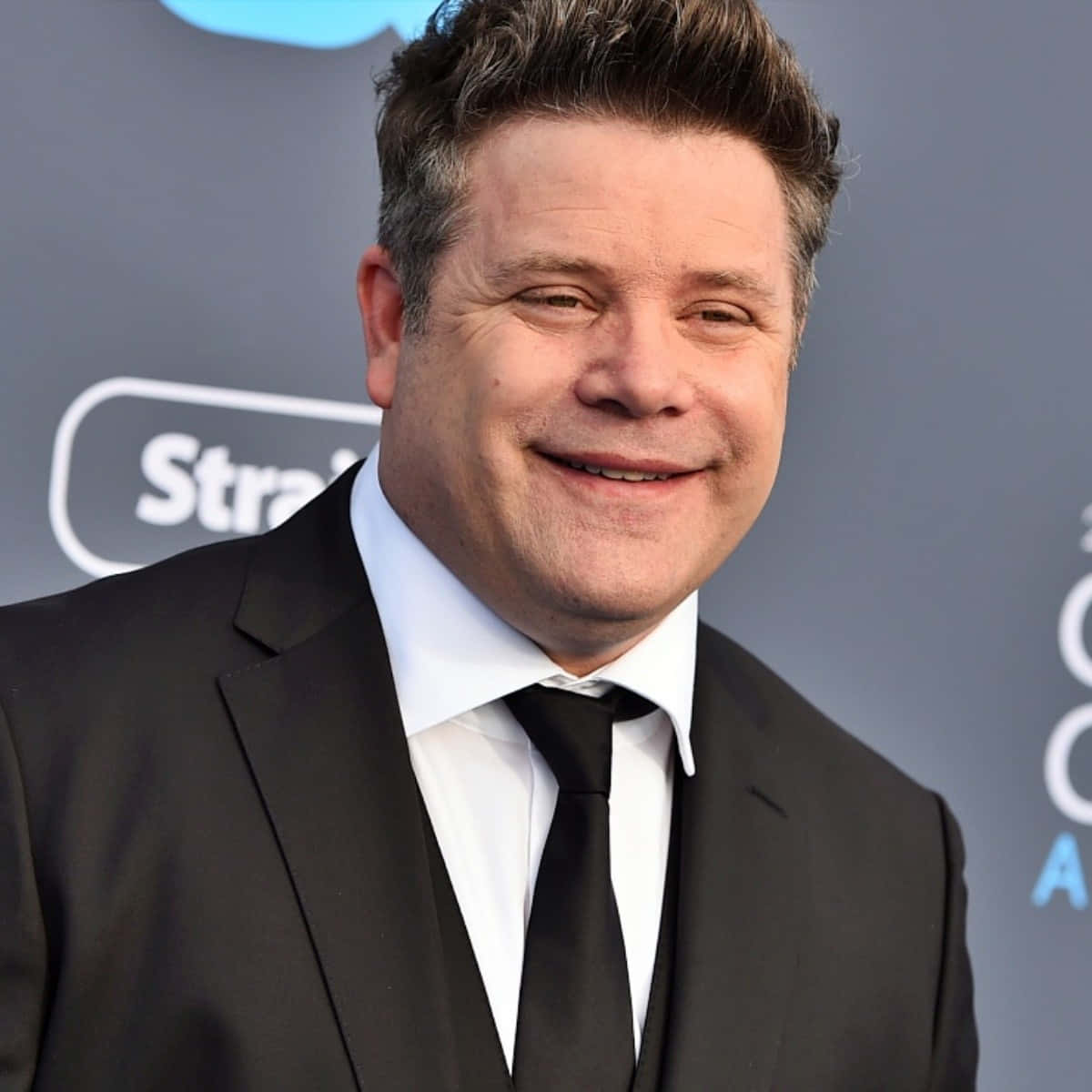 1200x1200 Sean Astin Wallpaper