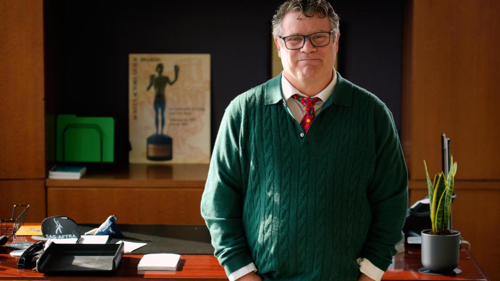 1600x900 As head of the actors guild, Sean Astin brings a little Rudy, a little Samwise, and a lot of fight