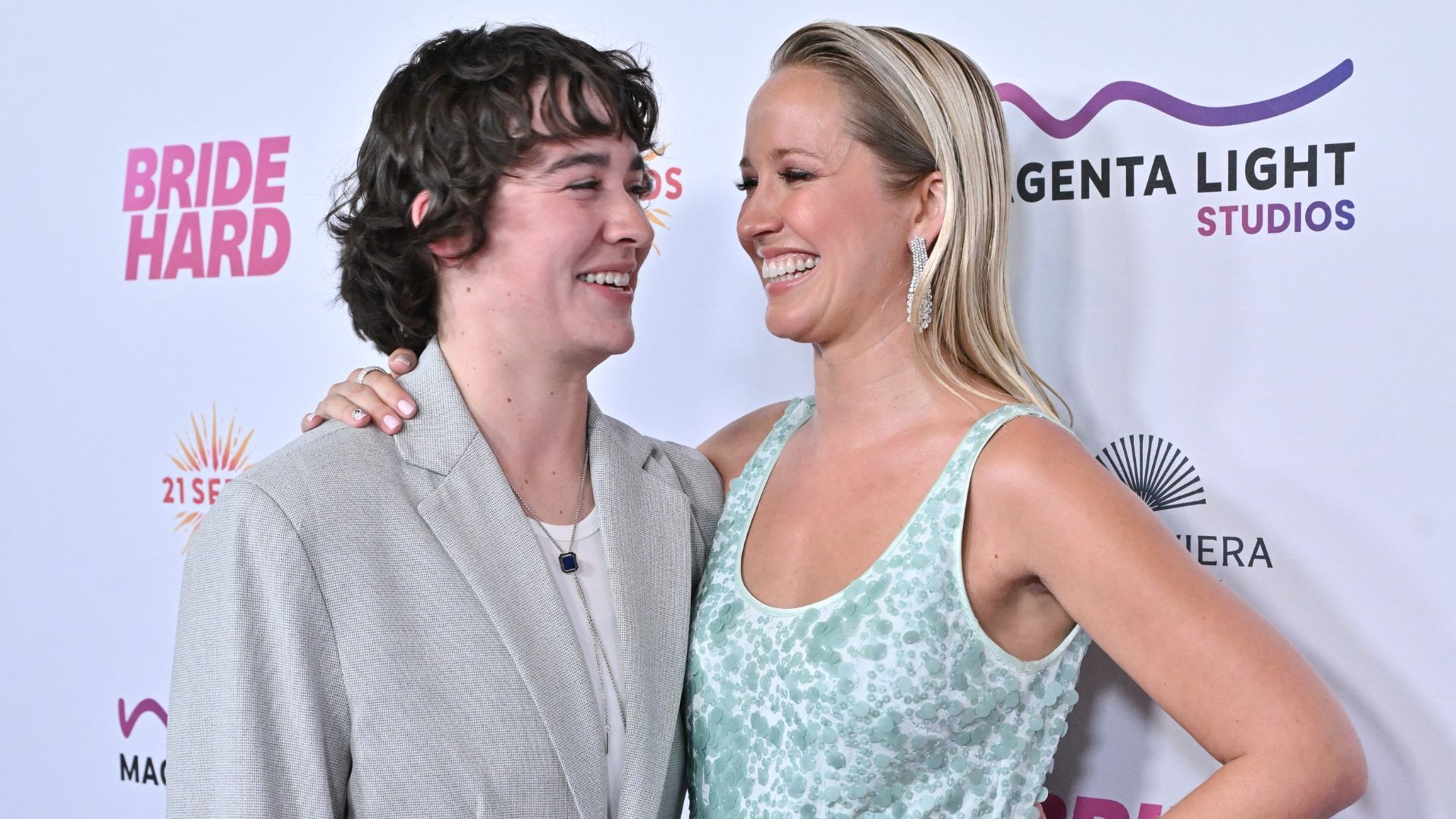1920x1080 Who Is Anna Camp's Girlfriend, Jade Whipkey? Age, Job, Insta