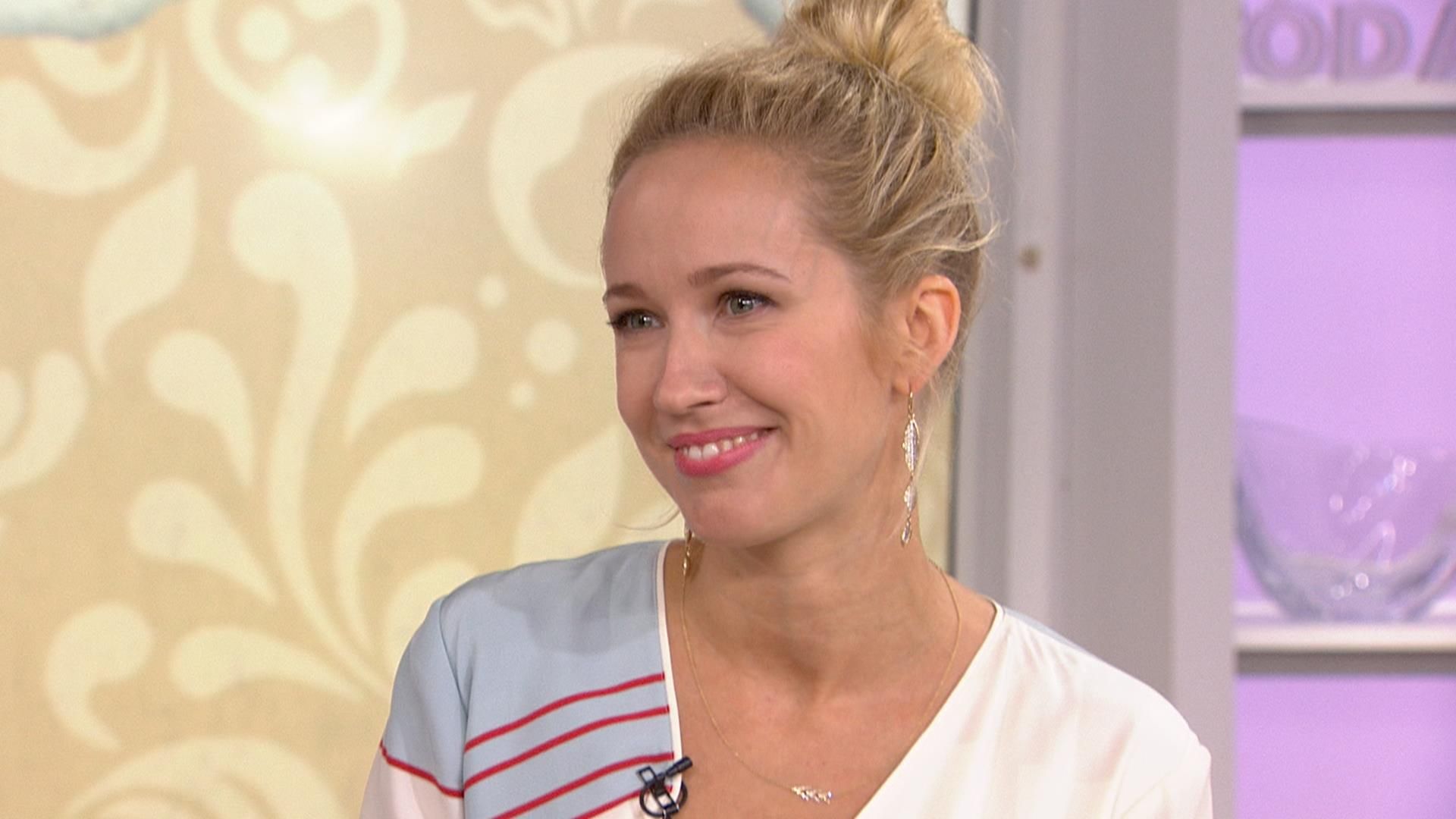 1920x1080 Anna Camp hopes ‘Good Girls Revolt’ inspires women to unite