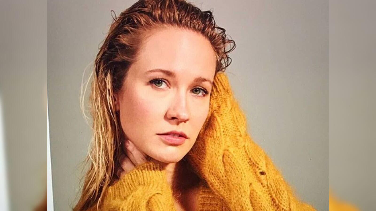 1600x900 Anna Camp: 'Pitch Perfect' Actress Anna Camp Says She Contracted Covid 19 After Forgoing Mask In A Public 'one Time' Economic Times
