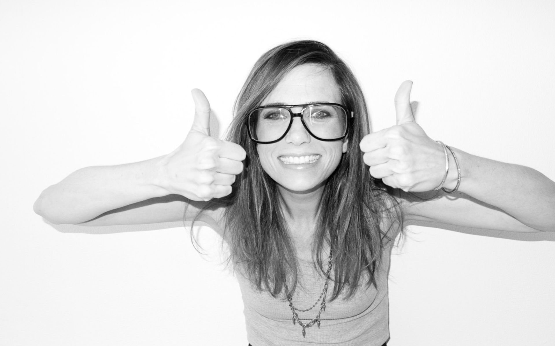 1920x1200 Kristen Wiig Wallpaper