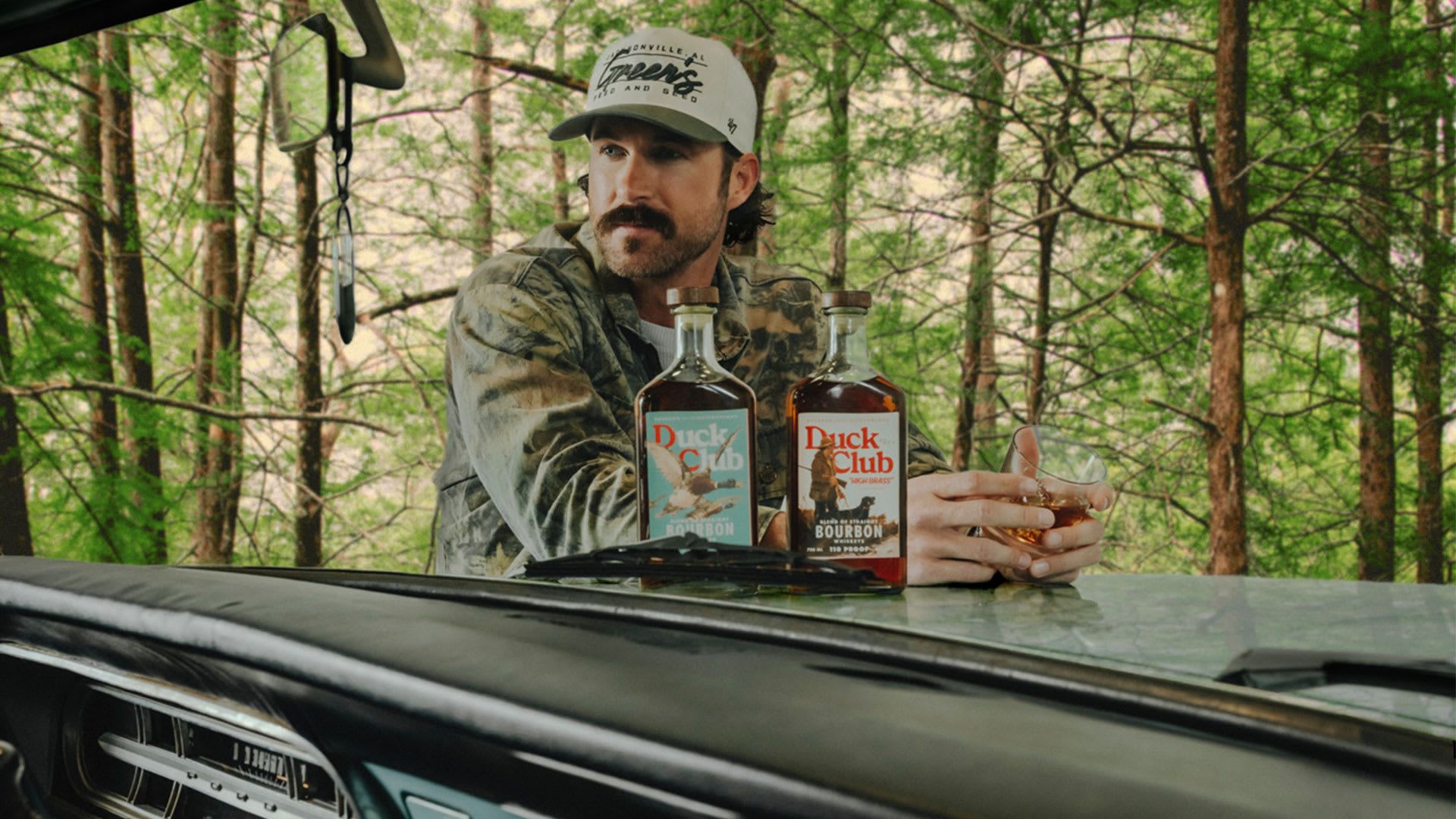 1920x1080 Country Star Riley Green Is Pouring His Own Whiskey Brand's Journal