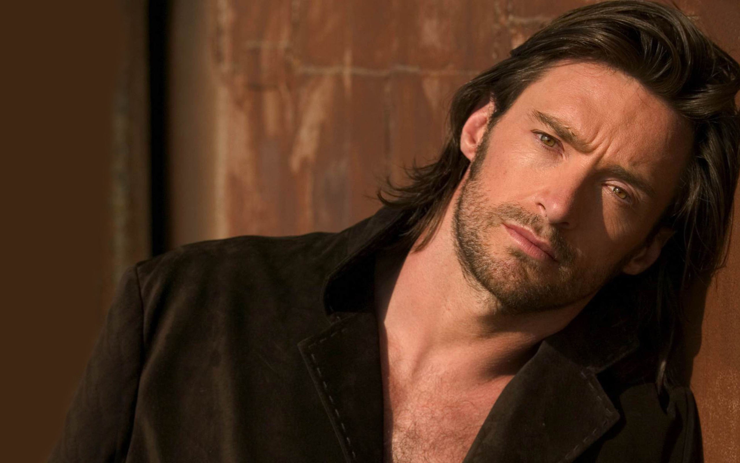 2560x1600 HD Wallpaper of Hugh Jackman: Captivating Celebrity Portrait