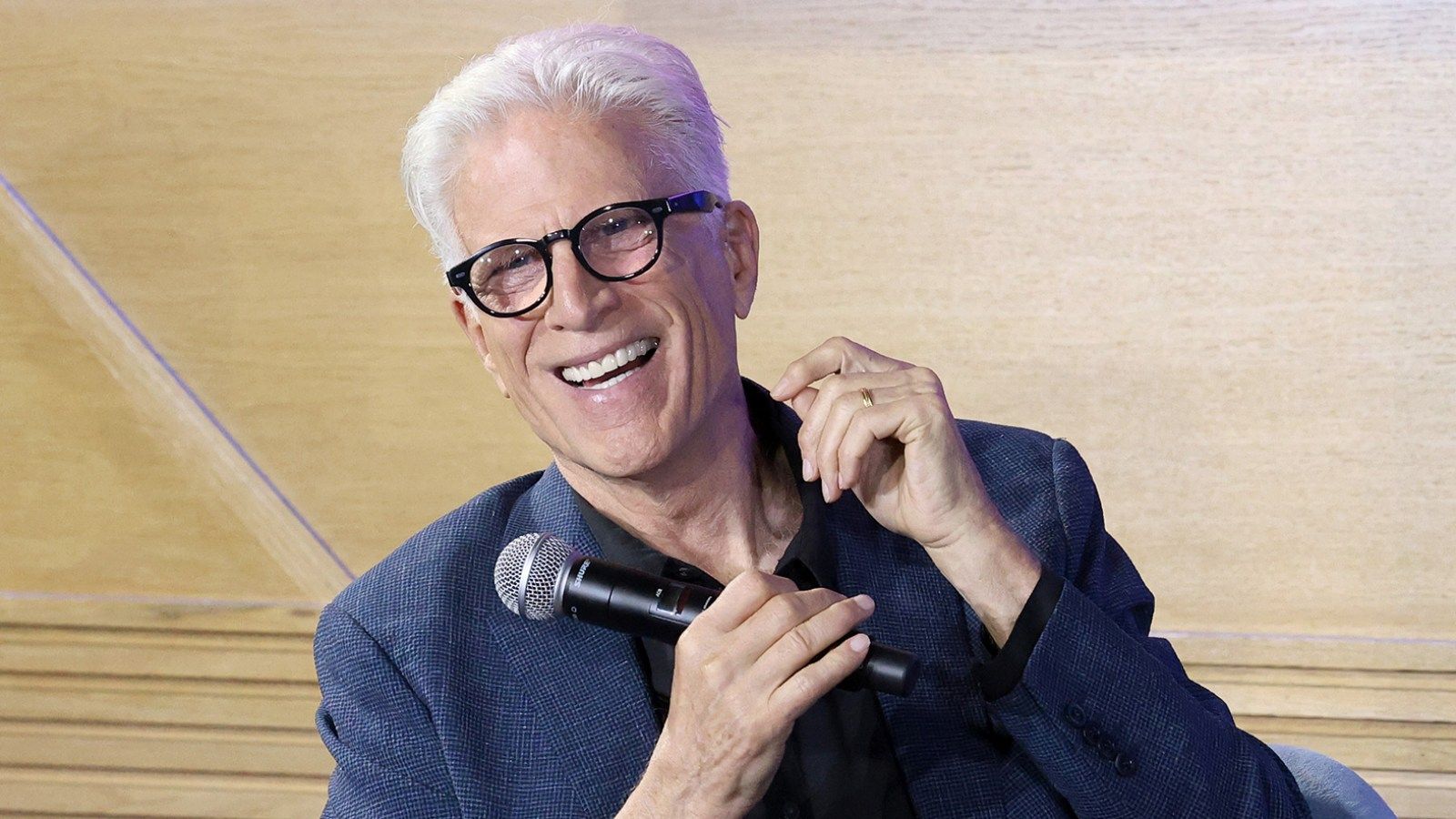 1600x900 Ted Danson to Receive the Carol Burnett Award at the Golden Globes