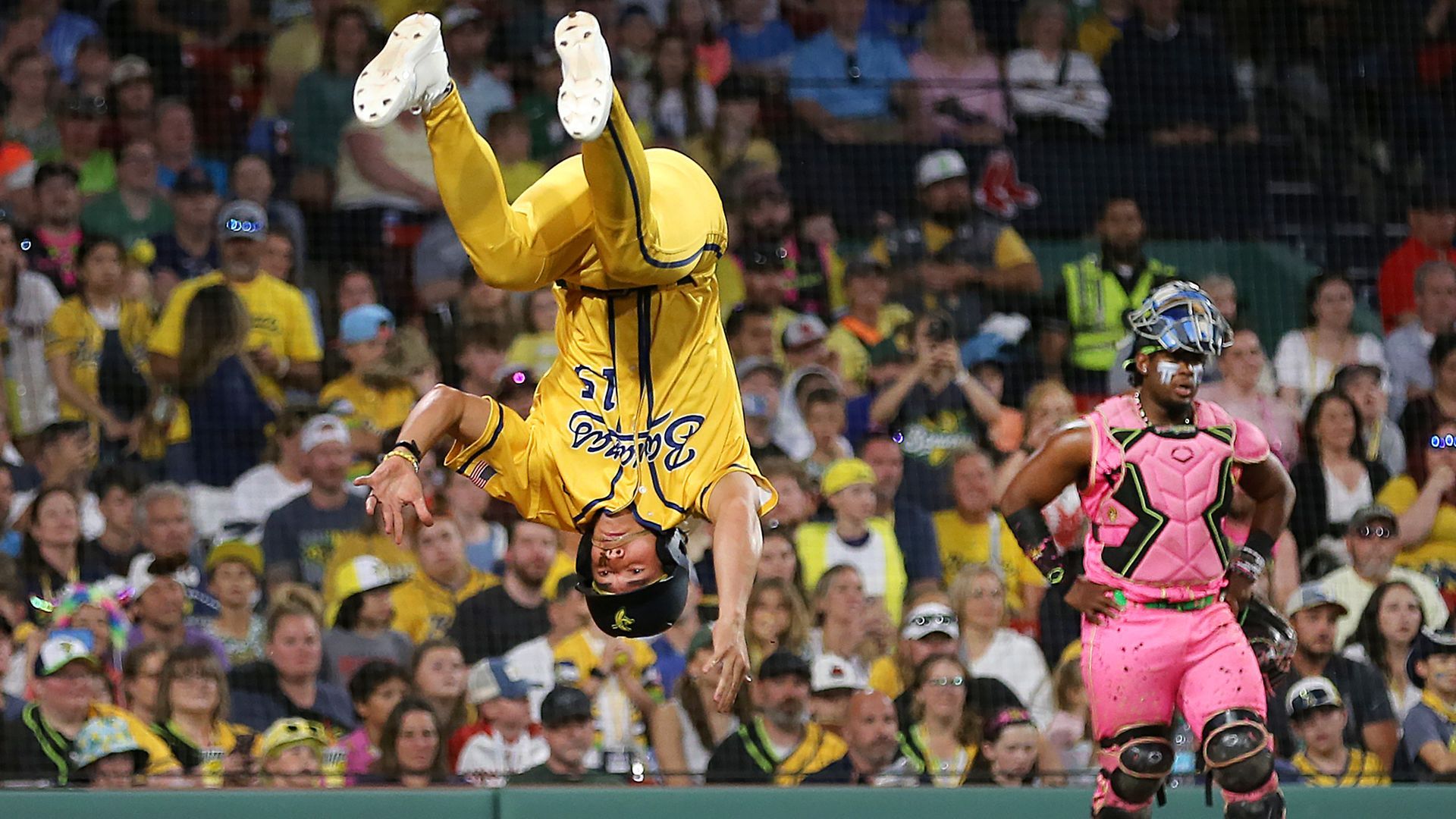 1920x1080 The Savannah Bananas come to Indianapolis