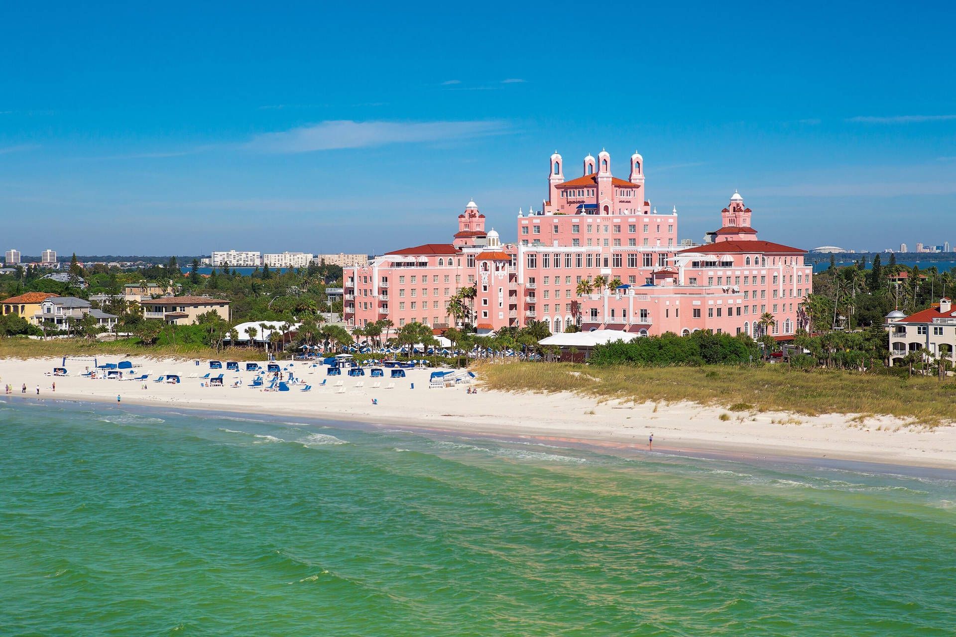 1920x1280 Download A tranquil view of beach at St. Petersburg, Florida Wallpaper