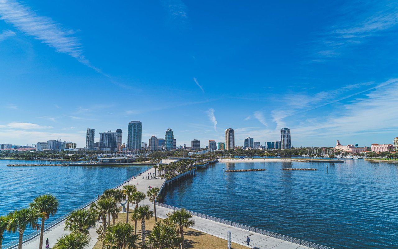 1280x800 St. Petersburg. Neighborhood Guide. The Paxton Group