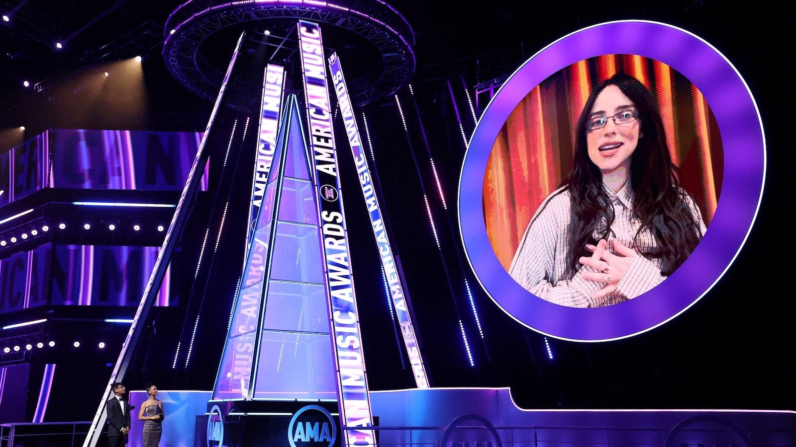 1600x900 Billie Eilish wins big at 2025 American Music Awards: See full winners list