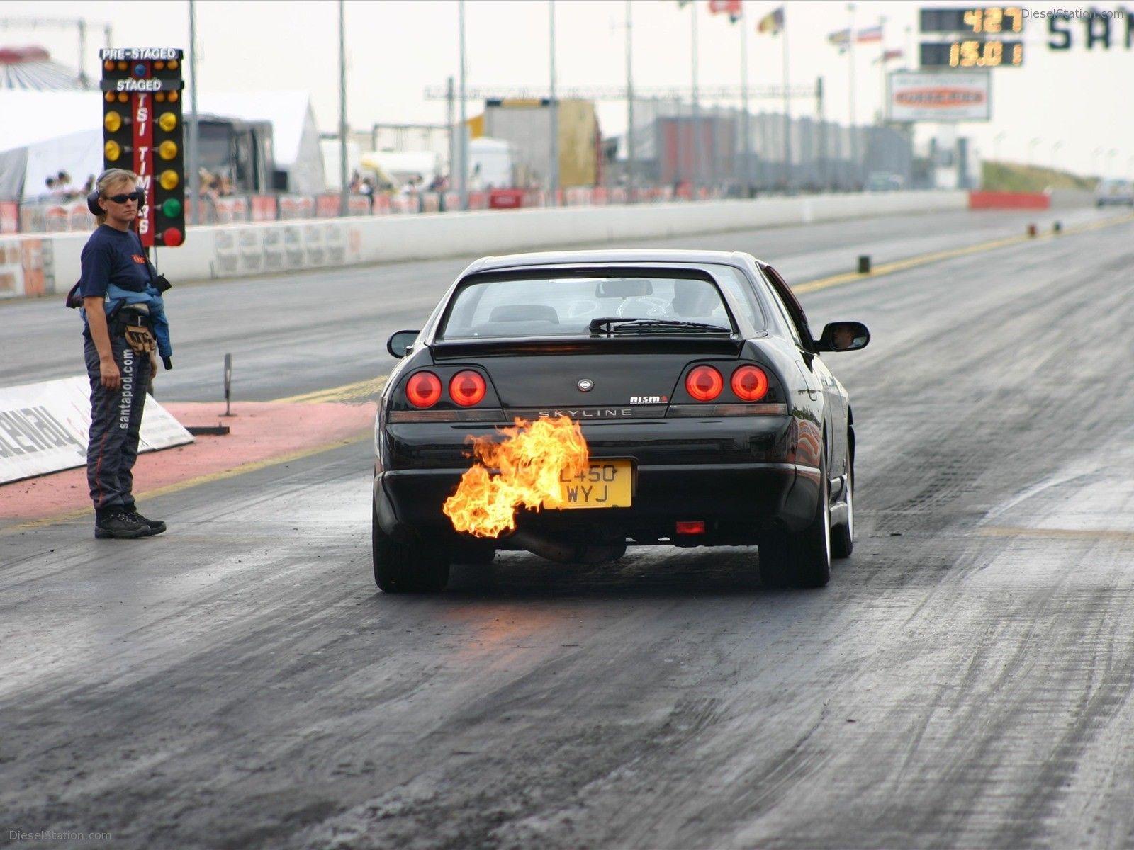 1600x1200 PC Drag Racing Wallpaper, Eugenia Colledge