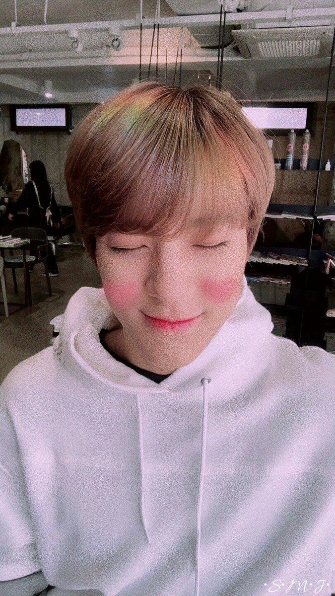 675x1200 Jeno NCT Wallpaper