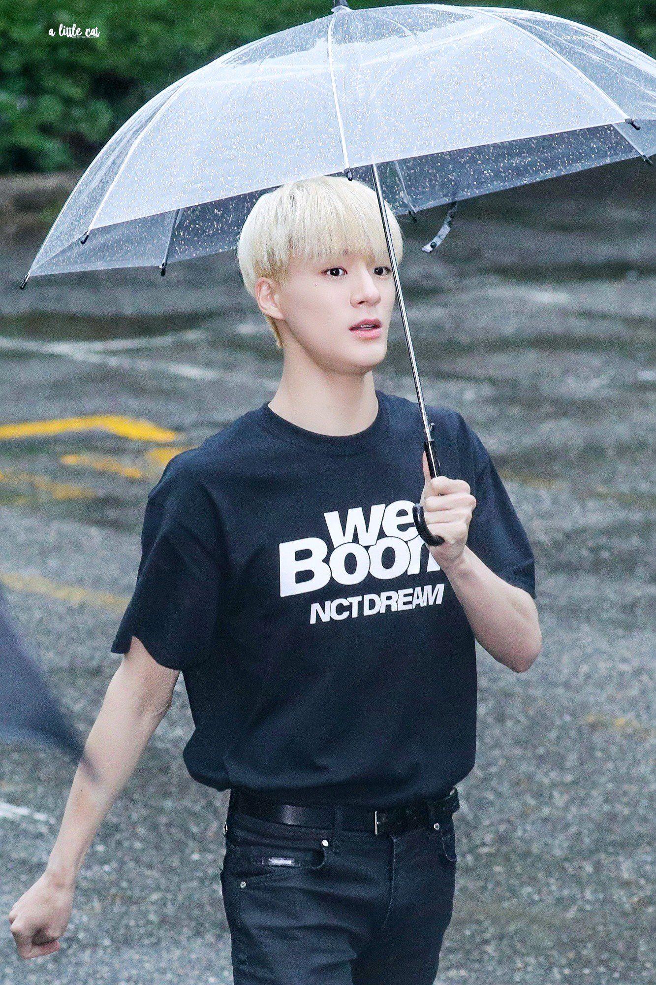 1333x2000 jeno #nojaem #李帝努 #제노 #nct #nctdream lee jeno HD Pic