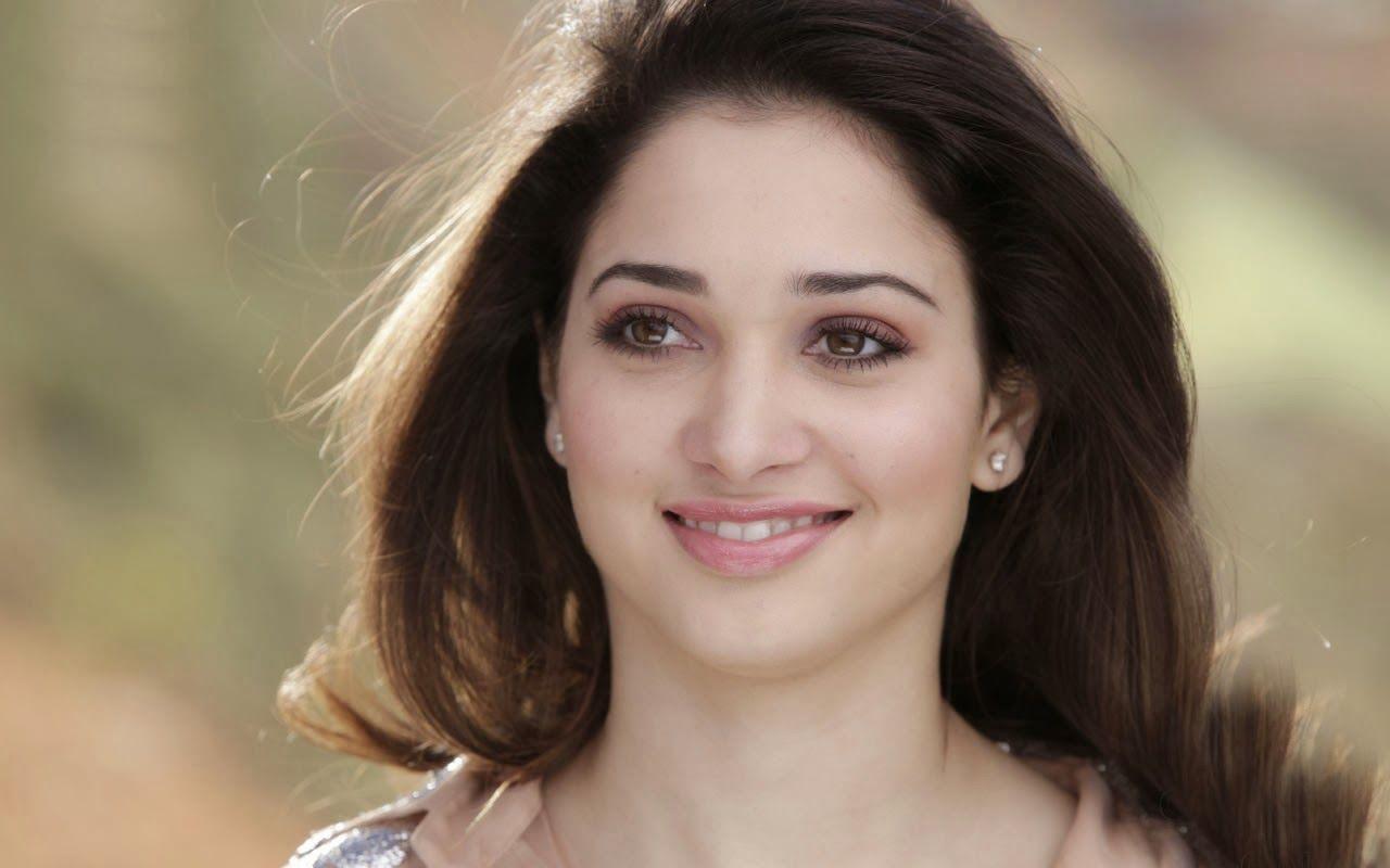 1280x800 chimney bells: Tamanna Bhatia Wallpaper
