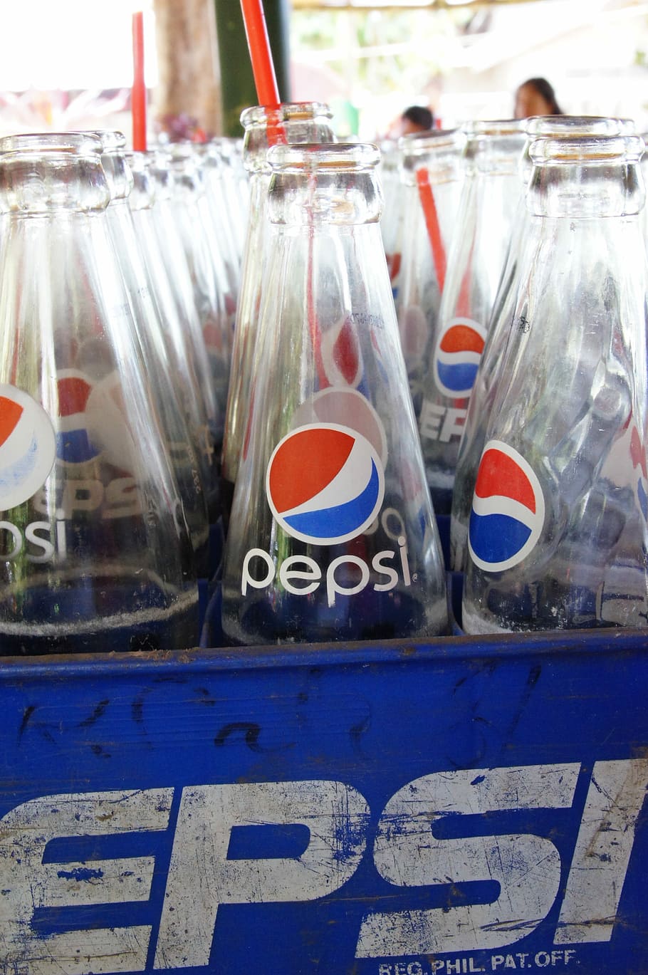 910x1369 Soft drink bottle 1080P, 2K, 4K, 5K HD wallpaper free download