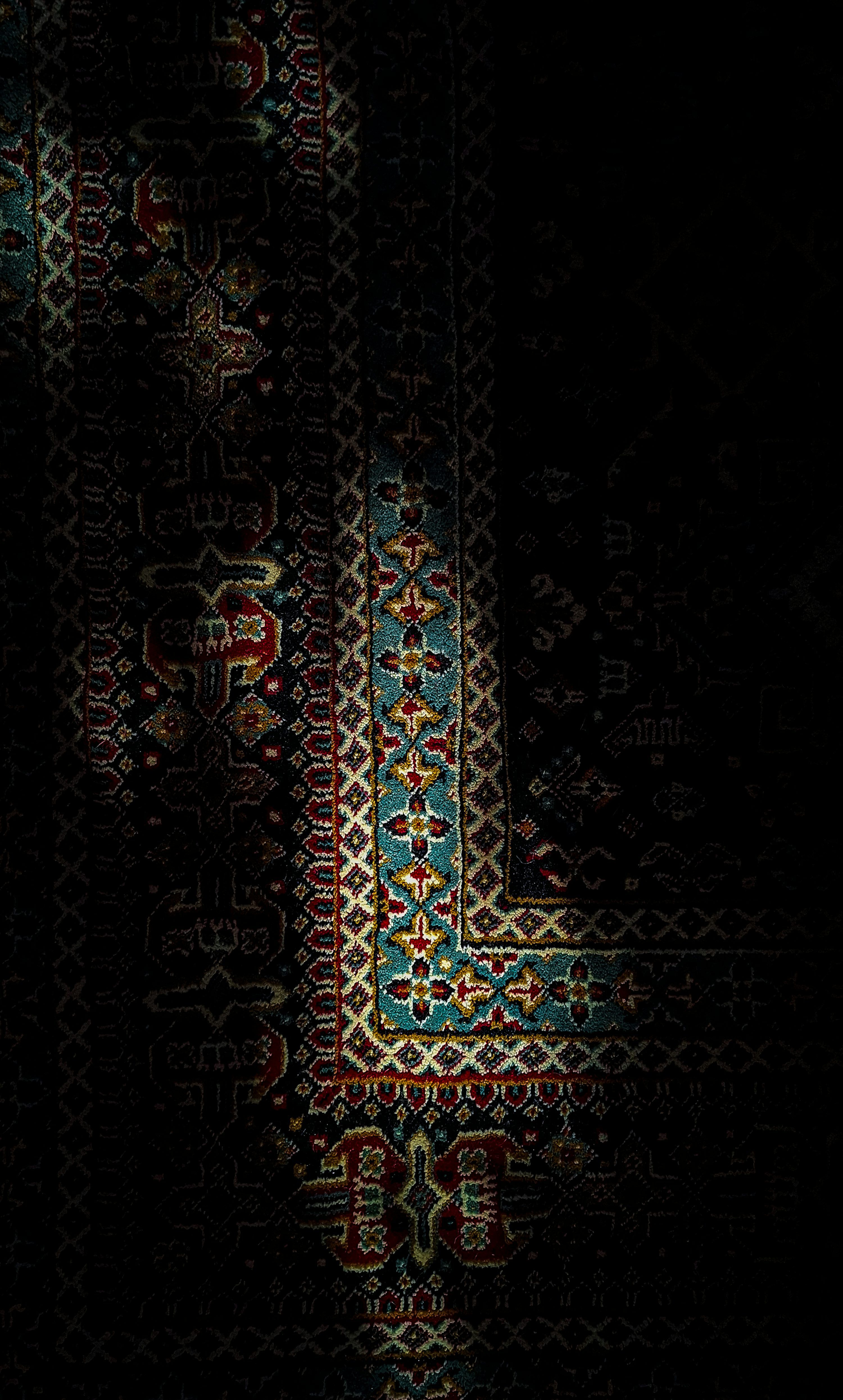 3000x4982 Persian Rug Wallpaper Picture. Download Free Image