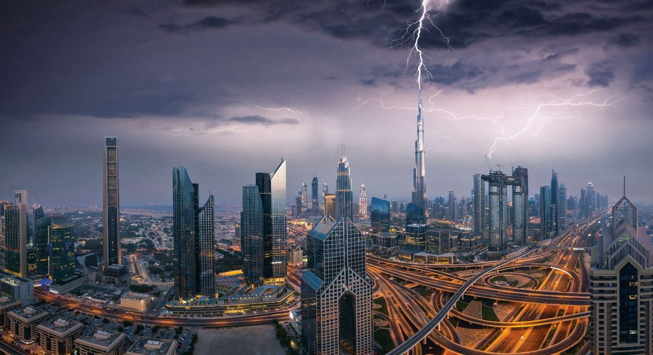 1326x722 Dubai Wallpaper Mural: Modern UAE City Skyline Decor in AU