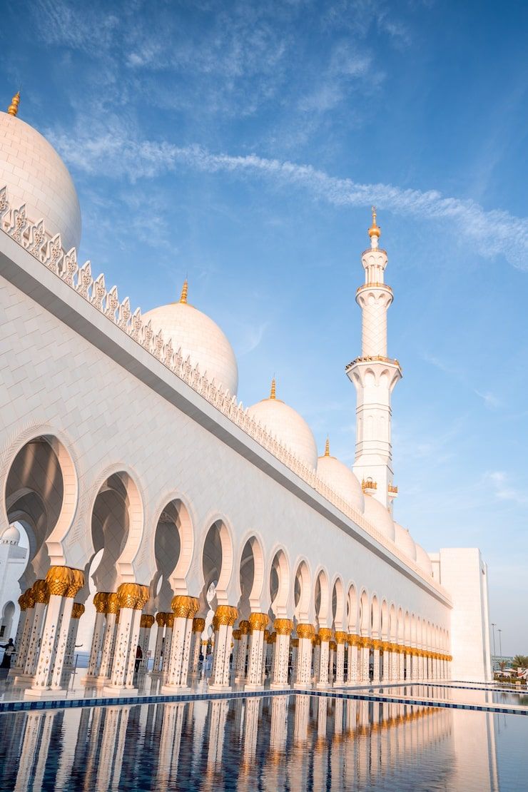 740x1110 Abu dhabi Image