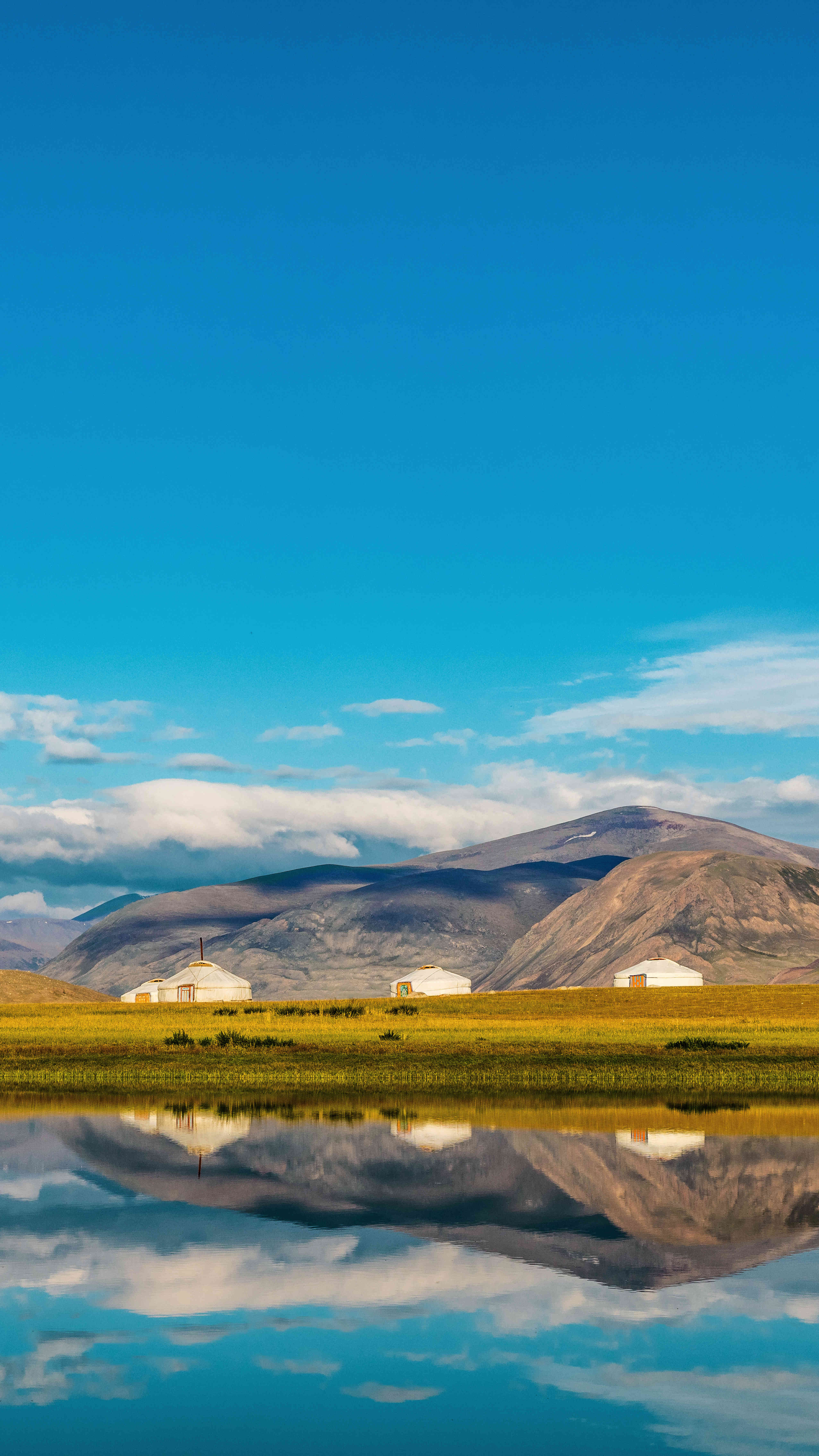 4000x7110 Places to Go in 2020