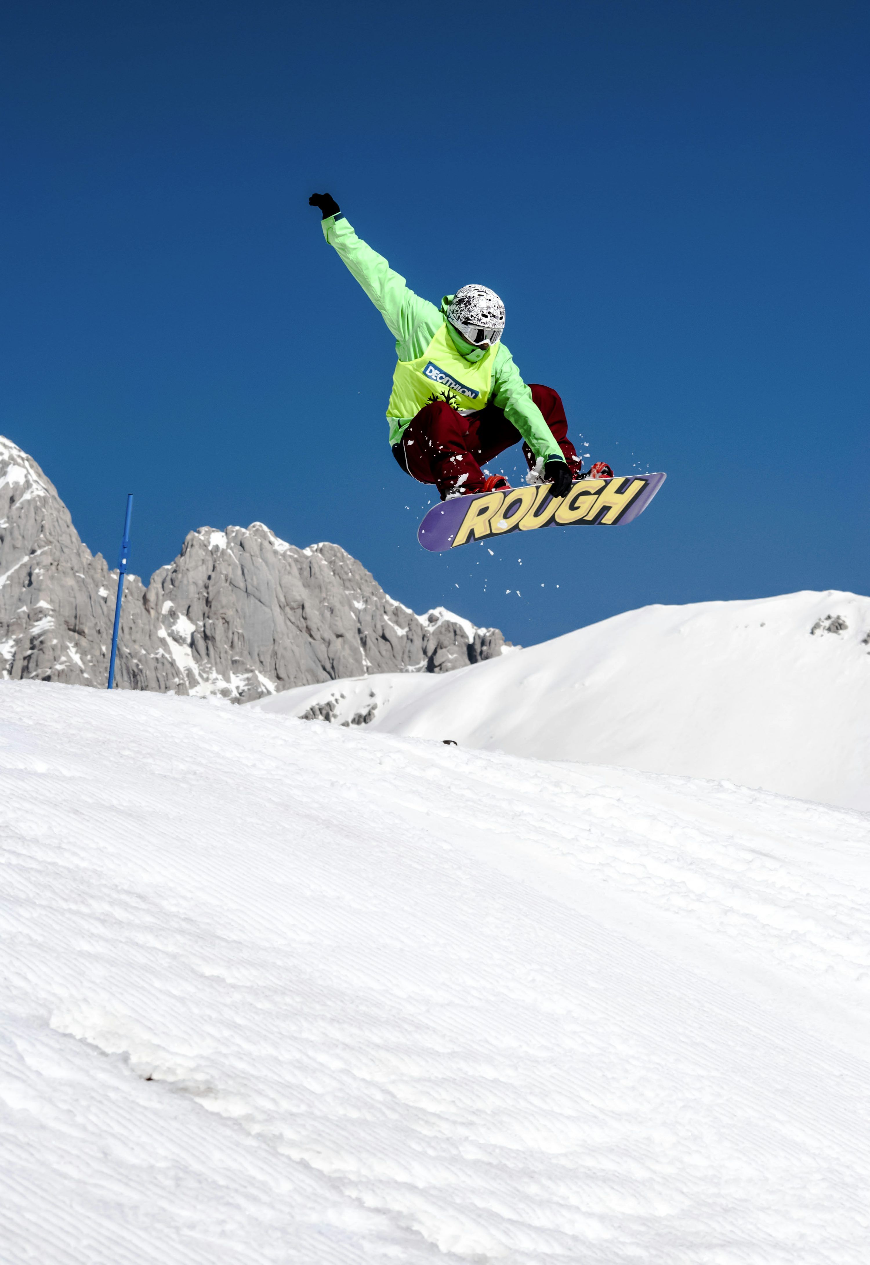 3000x4360 Snowboard Picture [HD]. Download Free Image
