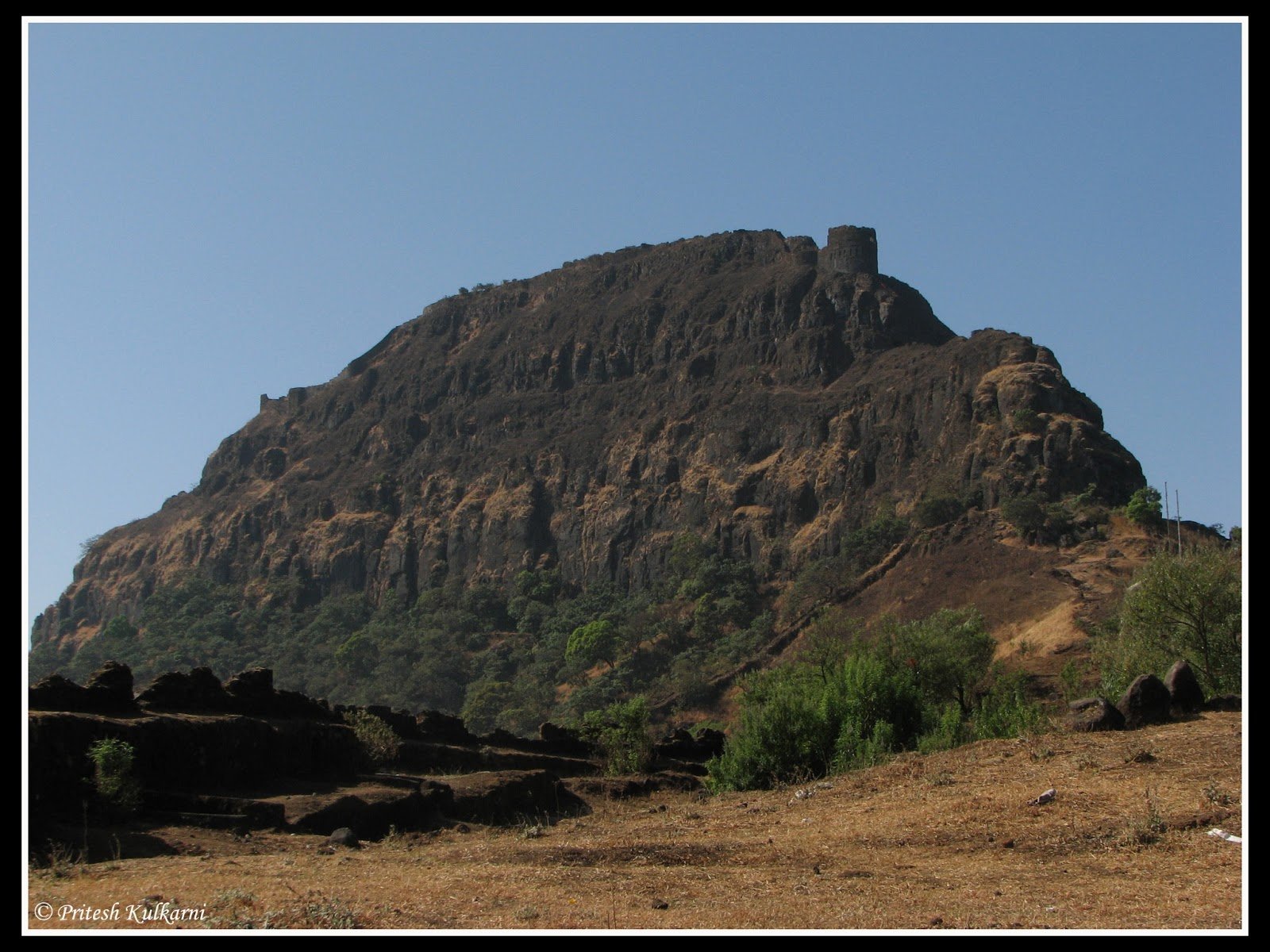1600x1200 Travel blogs: Night trek to Rajgad