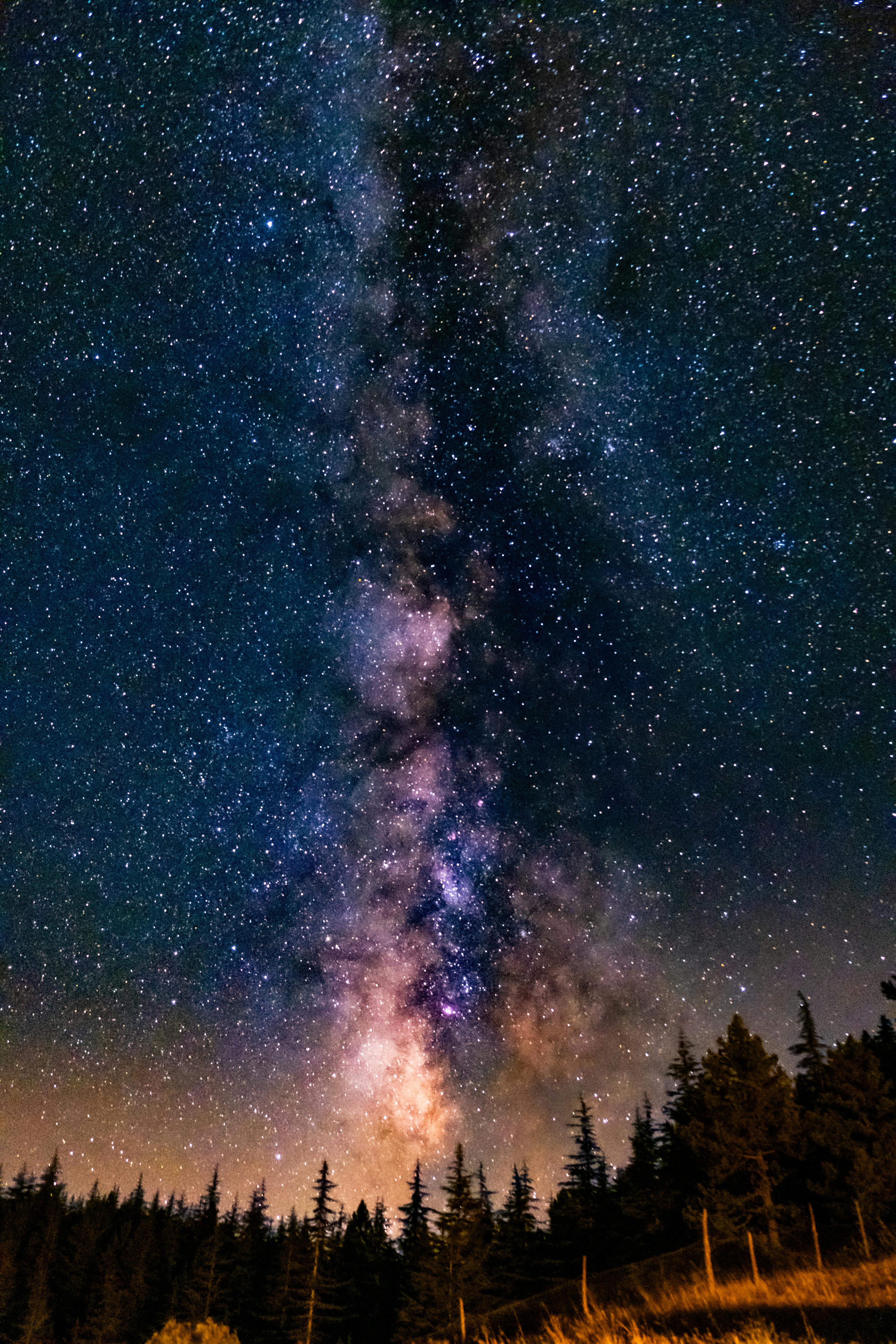 4160x6240 milk way · Free