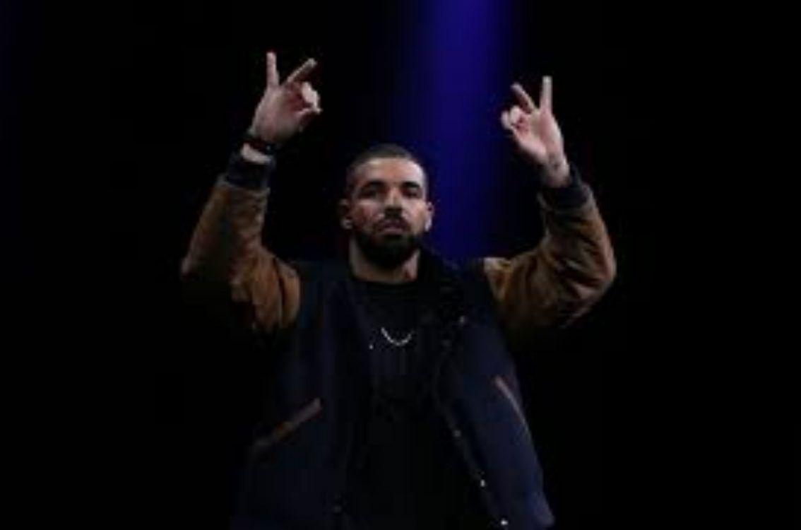 1134x750 Amazing Drake 4K Wallpaper. Free 4K Wallpaper