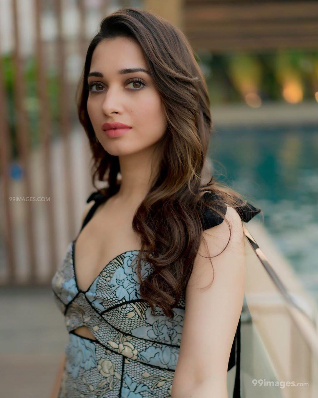 1080x1350 Tamanna Bhatia Hot Beautiful HD Photo / Wallpaper
