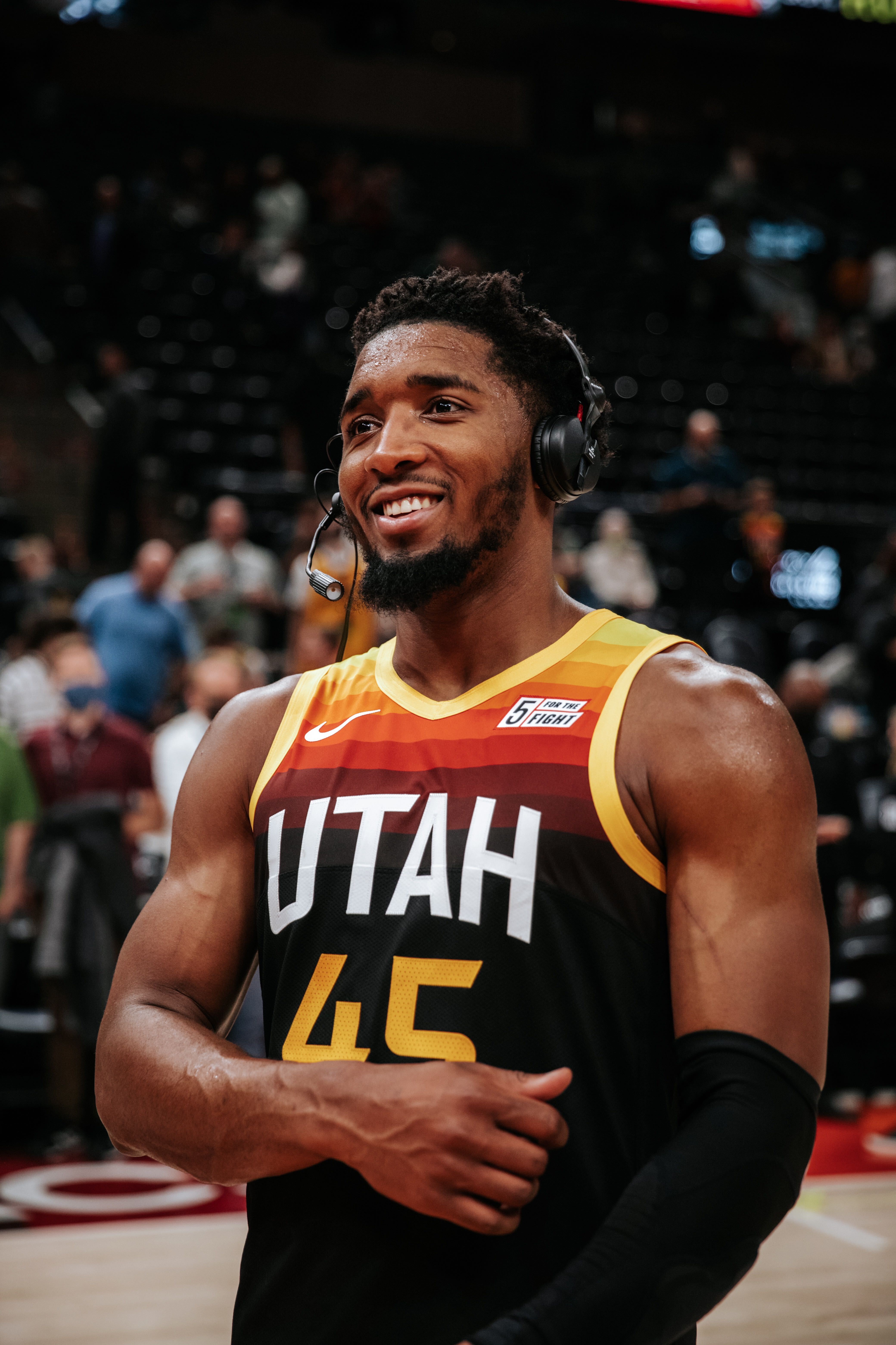 4160x6240 Donovan Mitchell. Photo of the Season