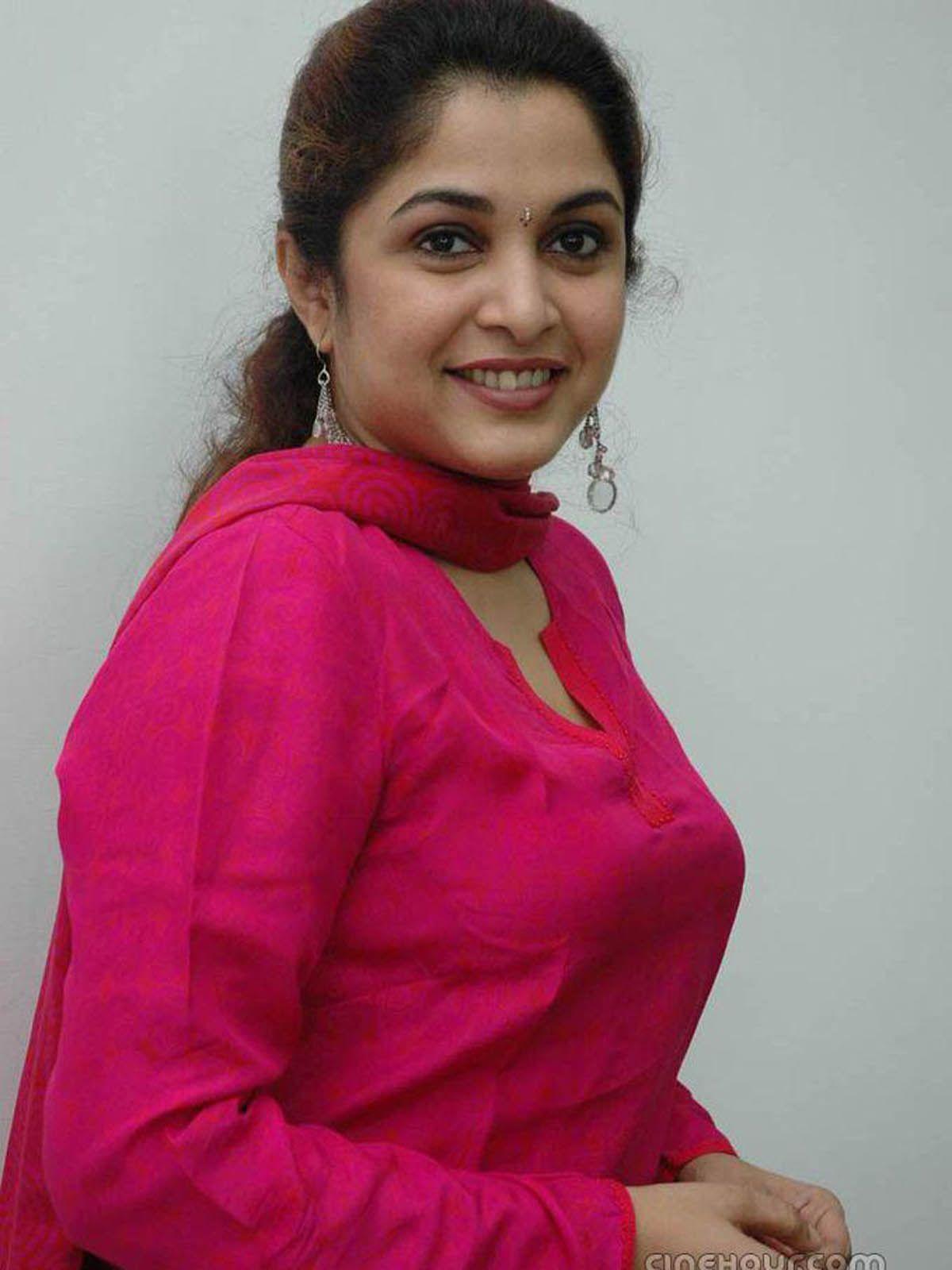 1200x1600 Tops Wallpaper: Ramya Krishna Hot Image