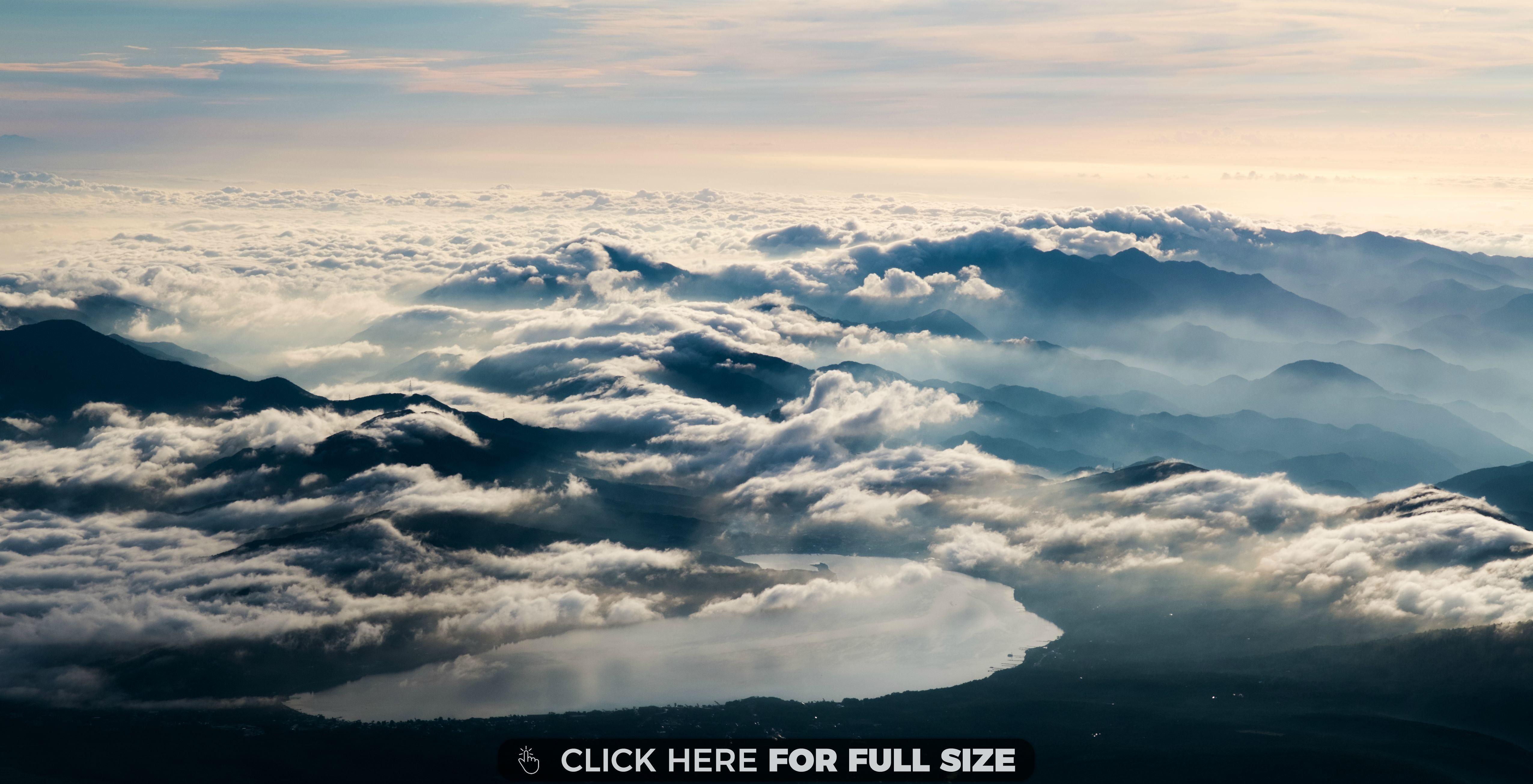 5102x2610 Top of Mt Fuji wallpaper