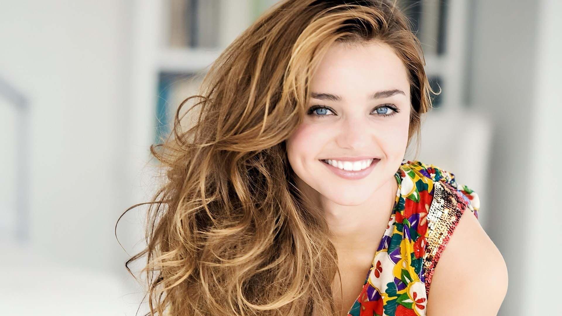 Smiling Girl Wallpapers - Top Những Hình Ảnh Đẹp