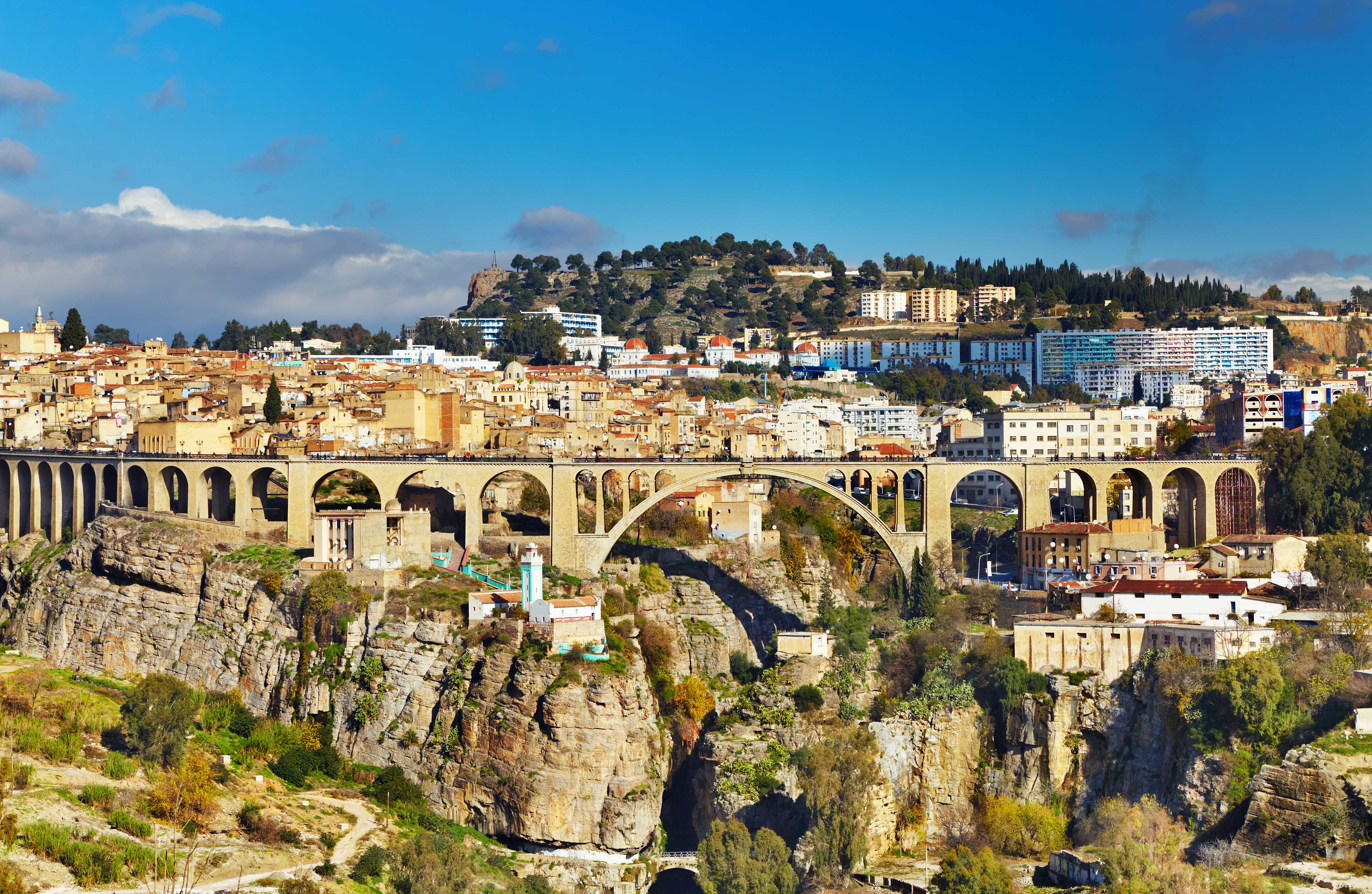 5005x3260 Algiers Wallpaper