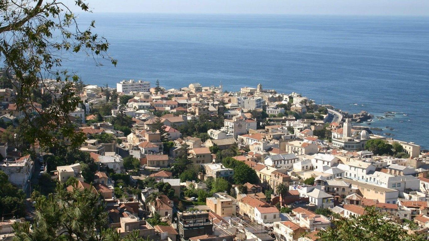 1366x768 Algiers Wallpaper