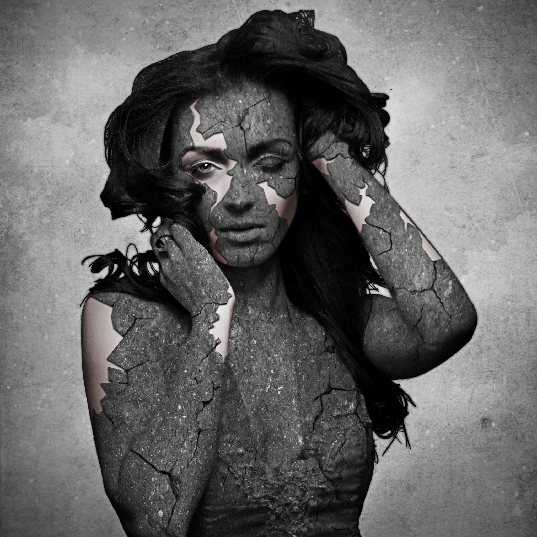 2048x2048 Grunge Girl Wallpaper for iPhone X, 6 Download