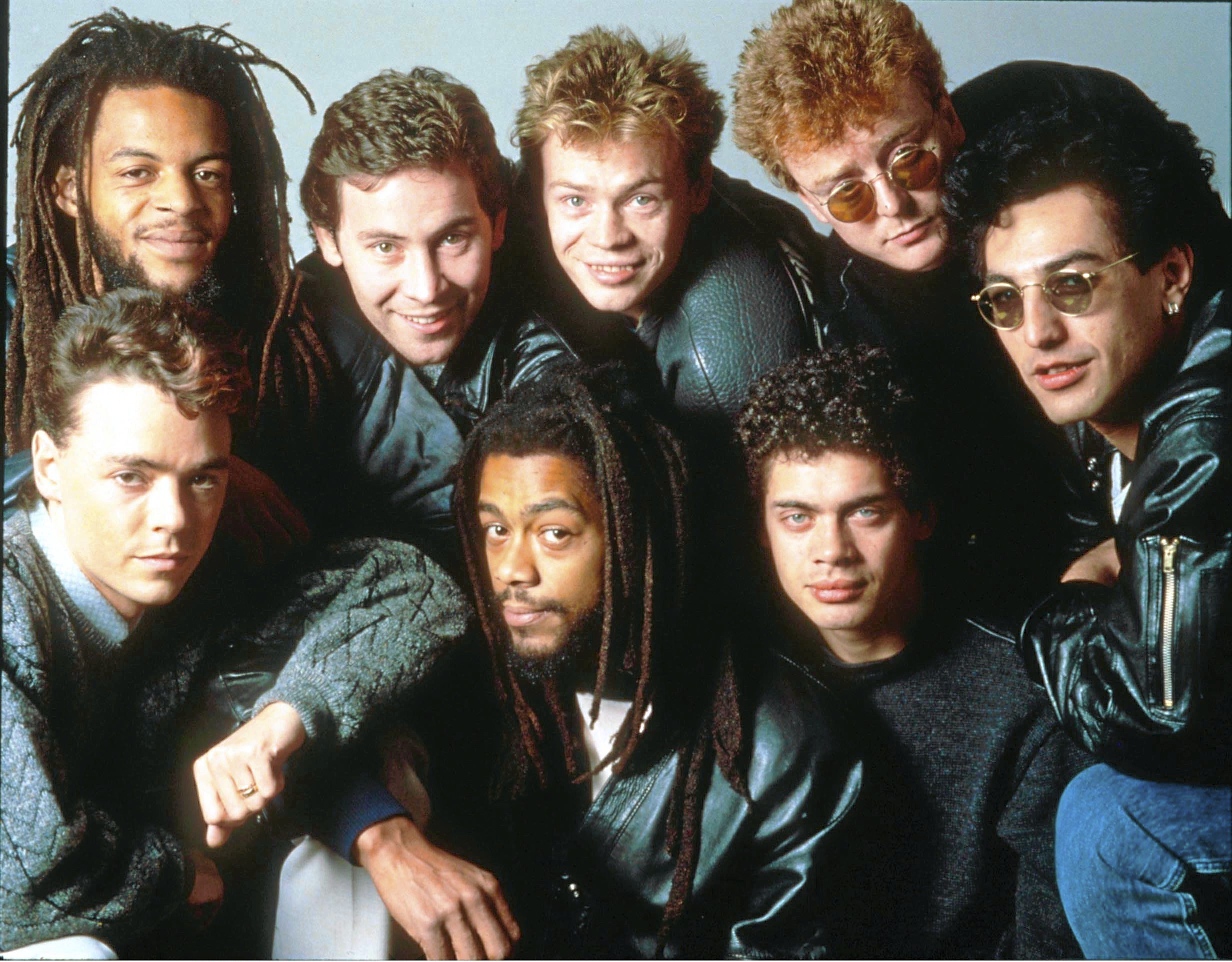 2464x1923 UB40 Wallpaper