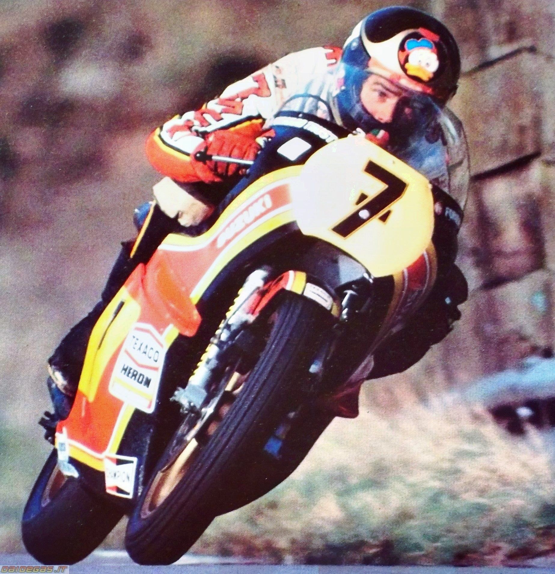 1847x1911 How Did Barry Sheene's Livery Look So Fast?