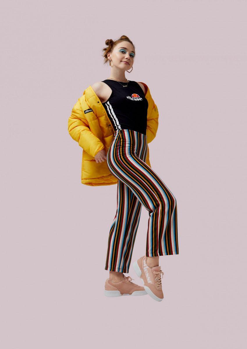 849x1200 Jessica Barden wallpaper