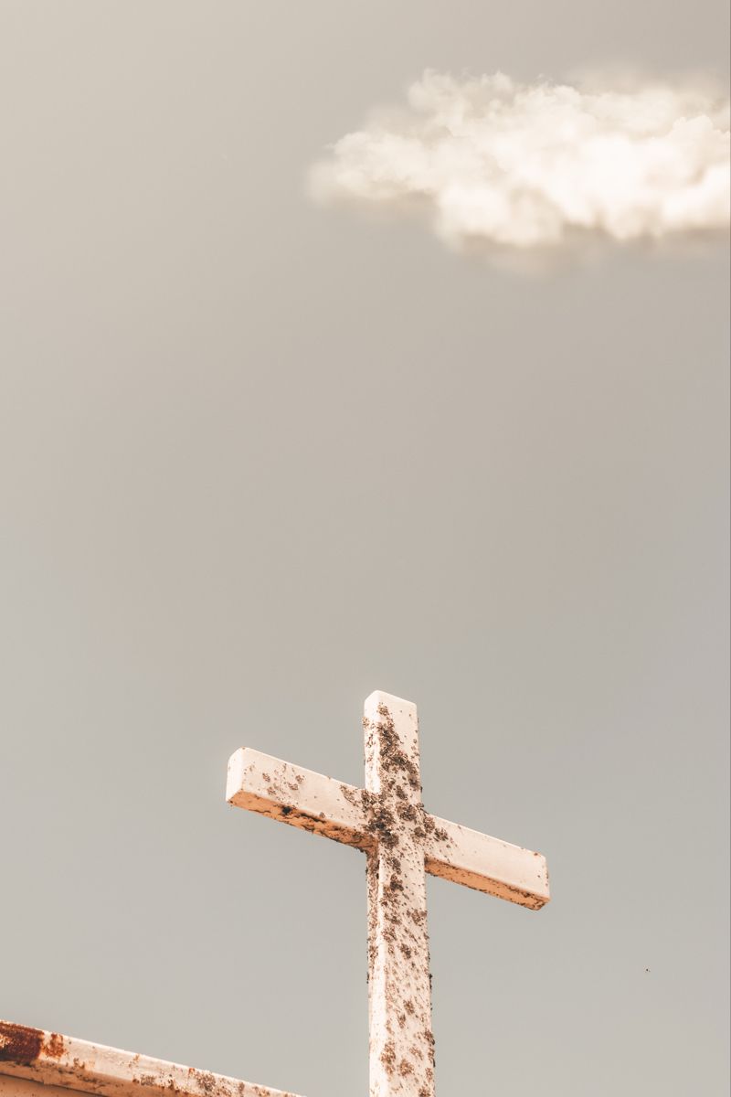 800x1200 Wooden Cross Wallpaper