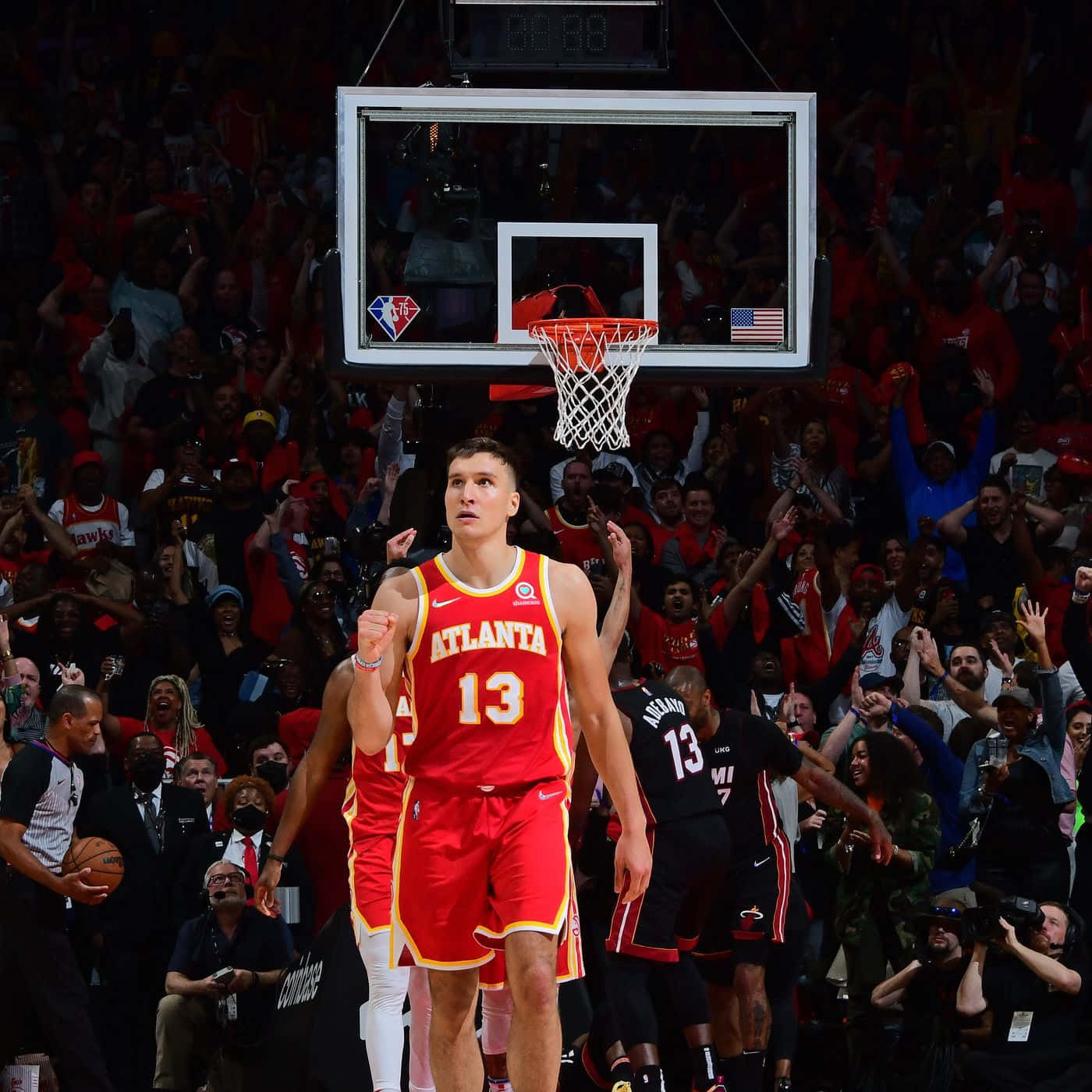 1400x1400 Download Tip Time Bogdan Bogdanovic Wallpaper