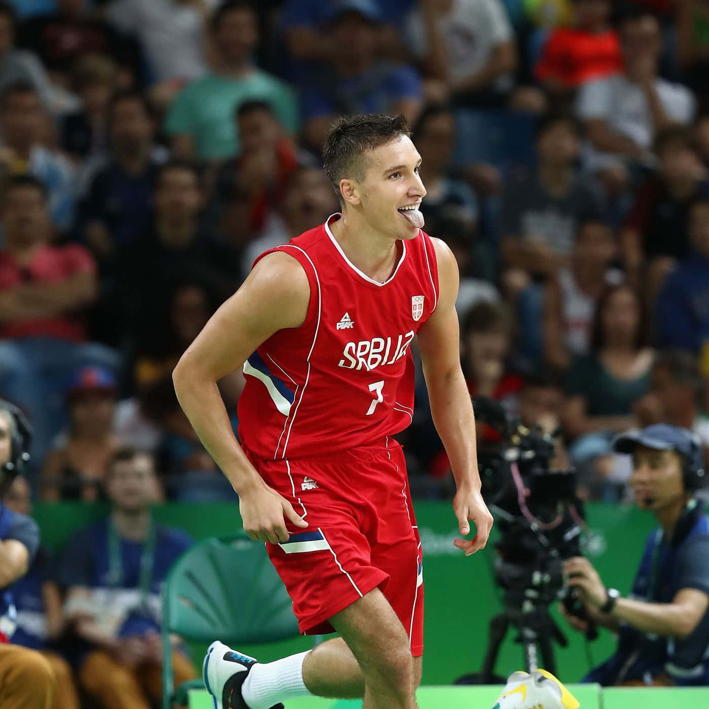 1400x1400 Download Earn Final Bid Bogdan Bogdanovic Wallpaper