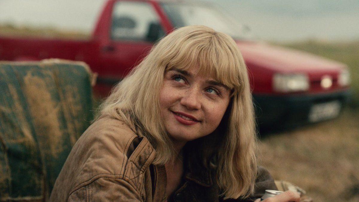 1200x675 Best of Jessica Barden's blonde hair is so