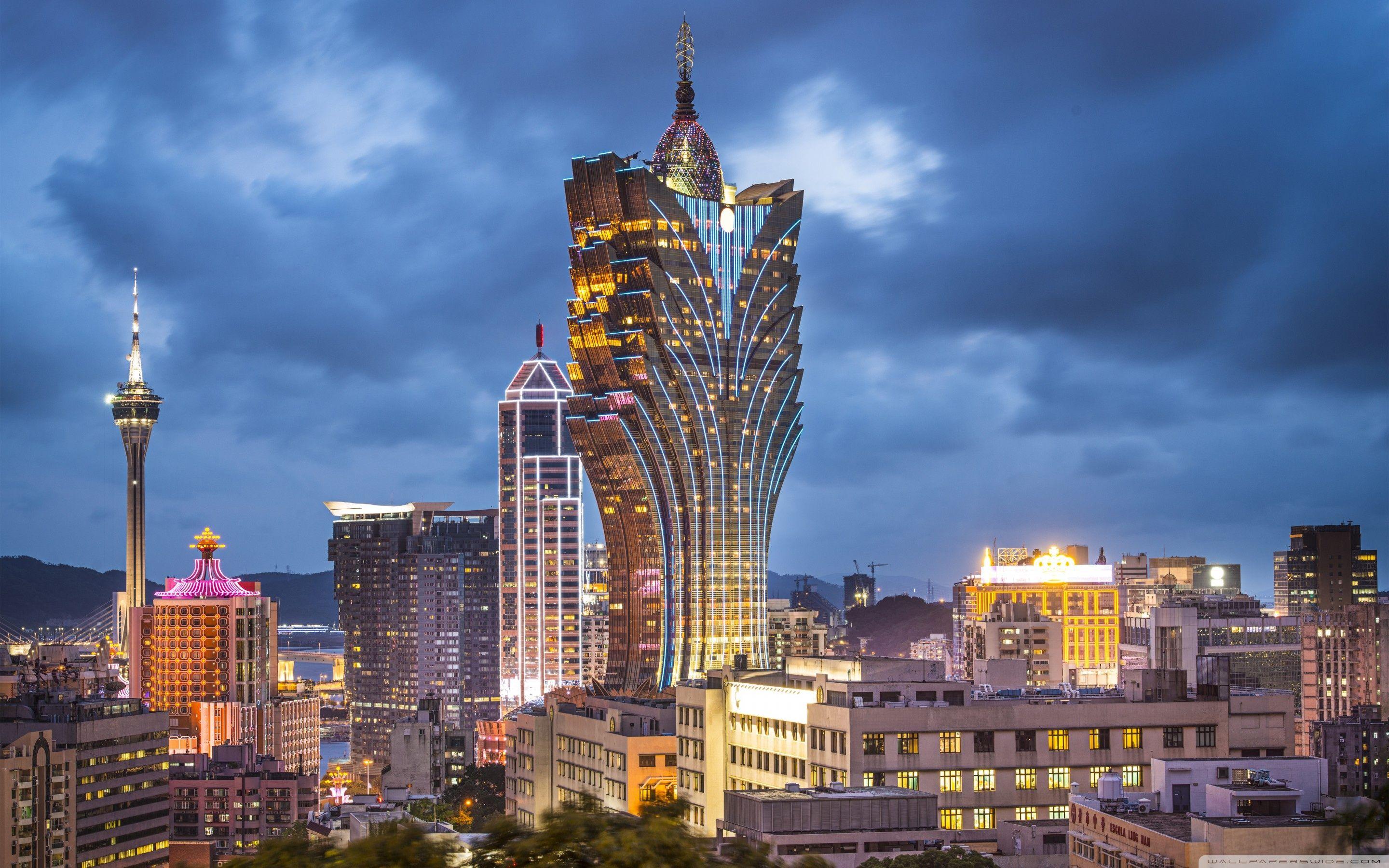 2880x1800 Macau China Grand Lisboa Hotel ❤ 4K HD Desktop Wallpaper for 4K
