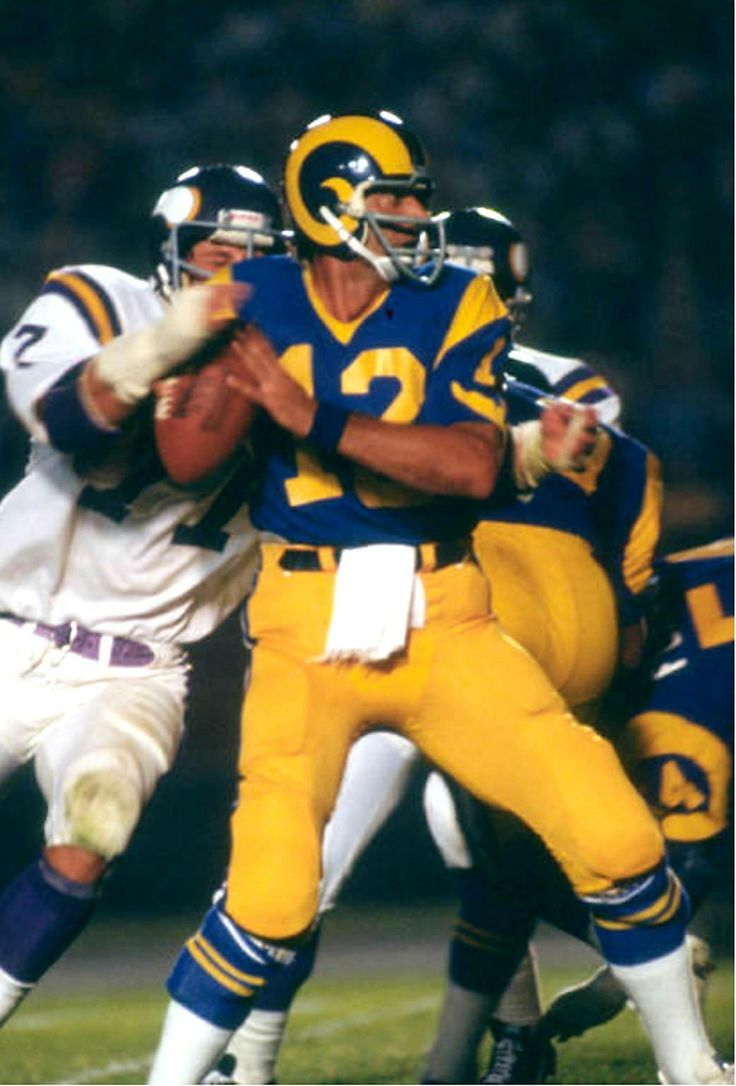 736x1086 Great Moments in NFL History. La rams football, Nfl football