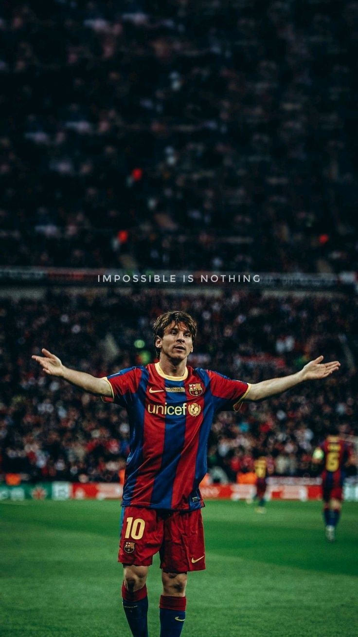 736x1308 Messi Cold Moments 4K