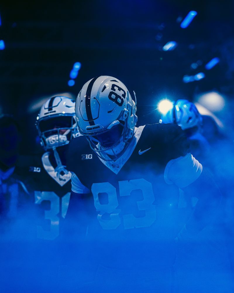 800x1000 This weekend, I had the opportunity to shoot my first Penn State football game for The Associated Press. Here are some of my favorite moments from the game. Sam Balkansky comments