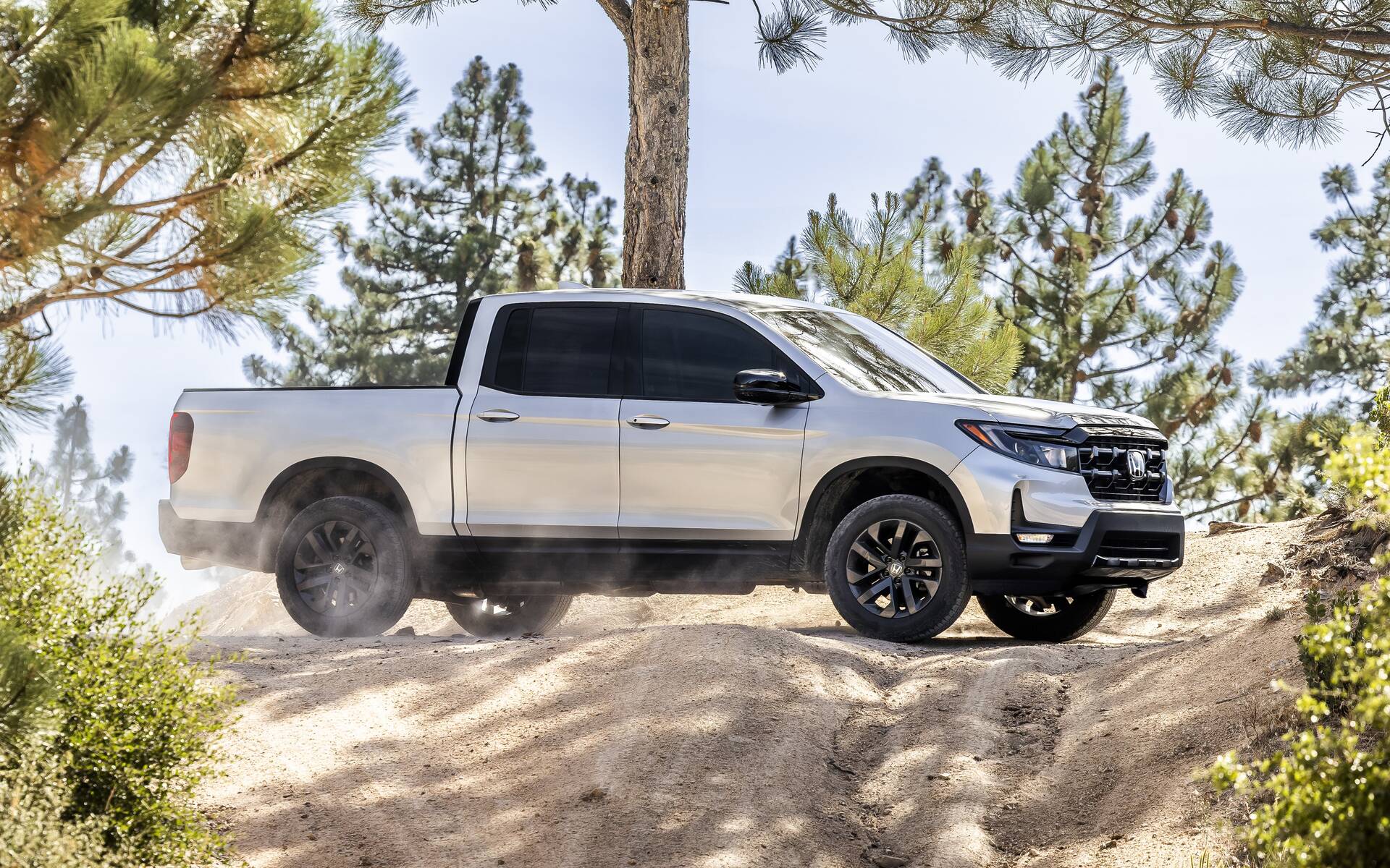 1920x1200 10 Year Old 2026 Honda Ridgeline Is Pricier Yet Offers Nothing New Car Guide