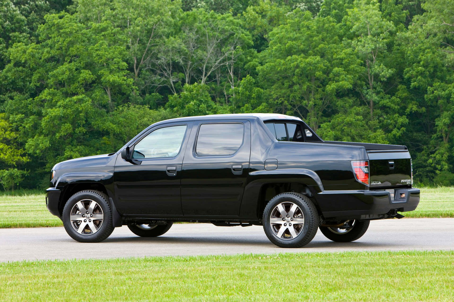 1920x1280 Honda Ridgeline Wallpaper